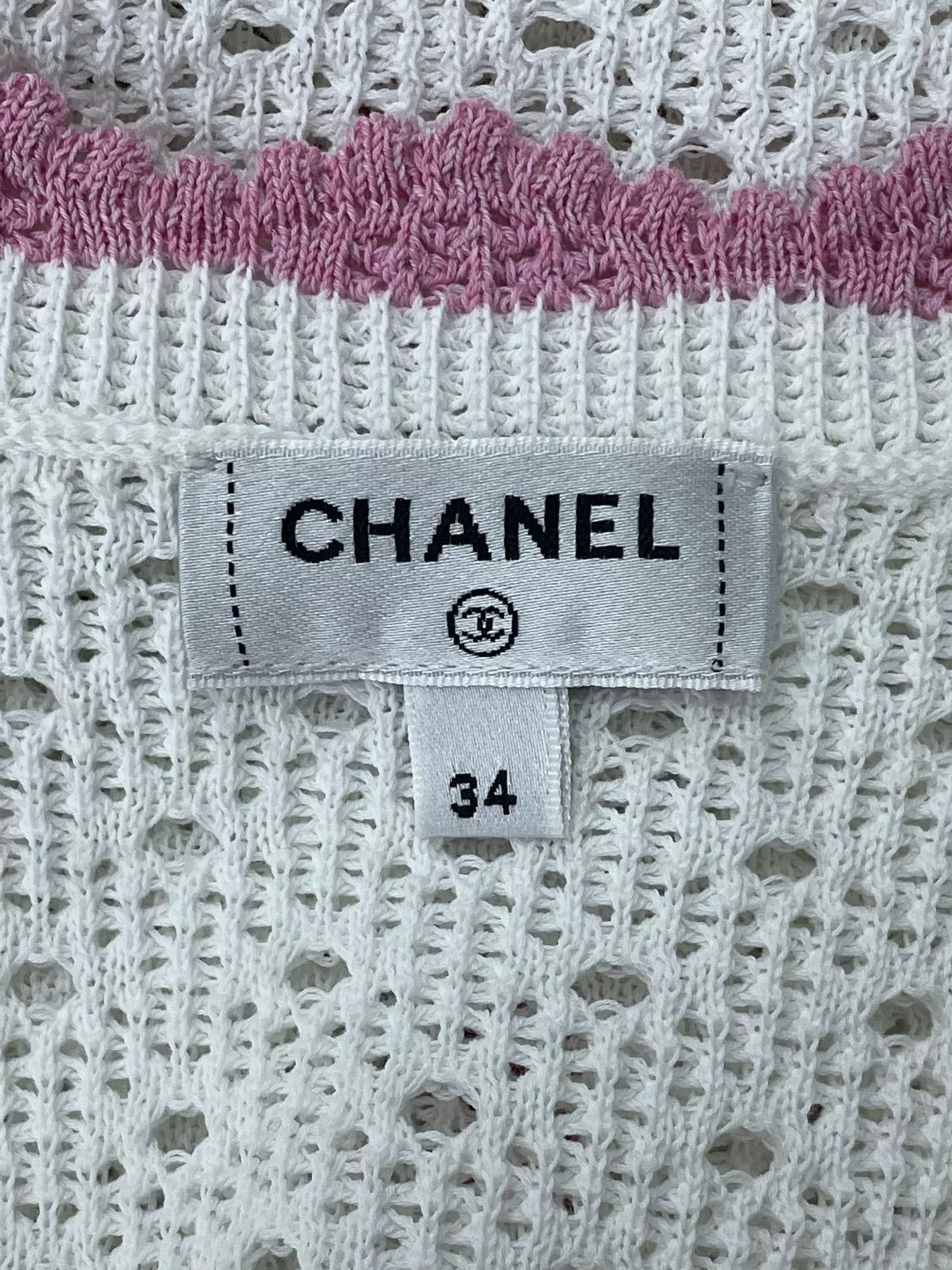 Chanel Chanel White Pink Trim Knit Vest Size US M / EU 48-50 / 2 - 4 Thumbnail