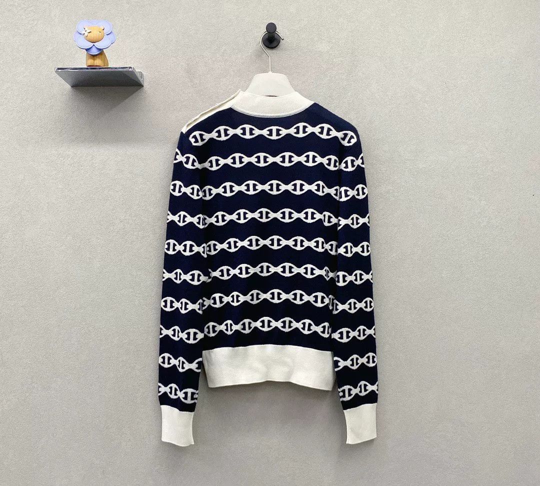 Hermes Hermes Blue Black Intarsia Crewneck Sweater Size US S / EU 44-46 / 1 - 3 Thumbnail