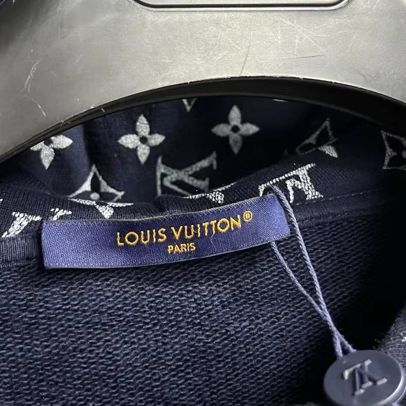 Louis Vuitton Louis Vuitton 2024 Blue Hoodie Sweatshirt Size US XL / EU 56 / 4 - 3 Thumbnail