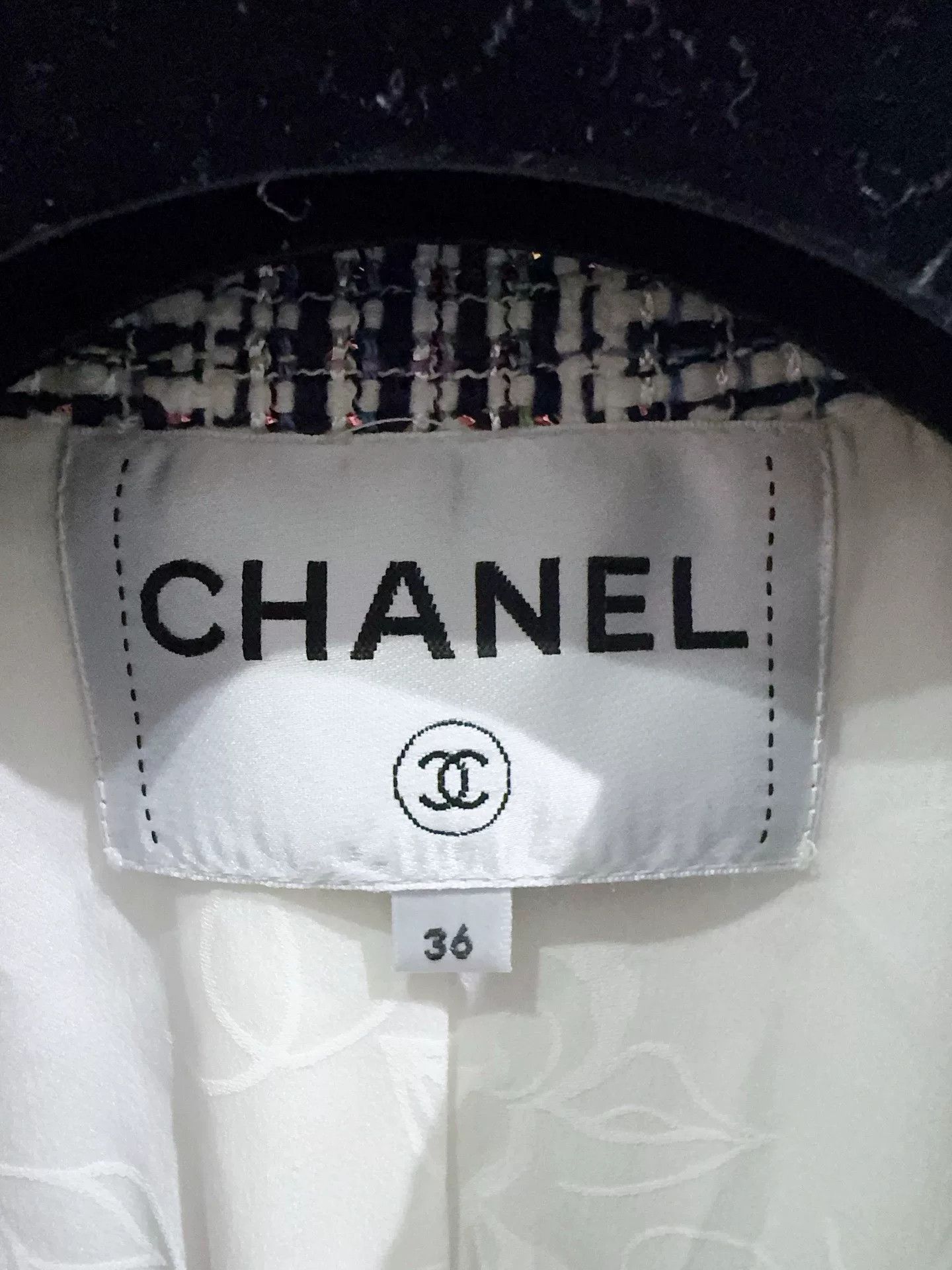 Chanel chanel 18s ruffled outerwear coat Size US S / EU 44-46 / 1 - 3 Thumbnail