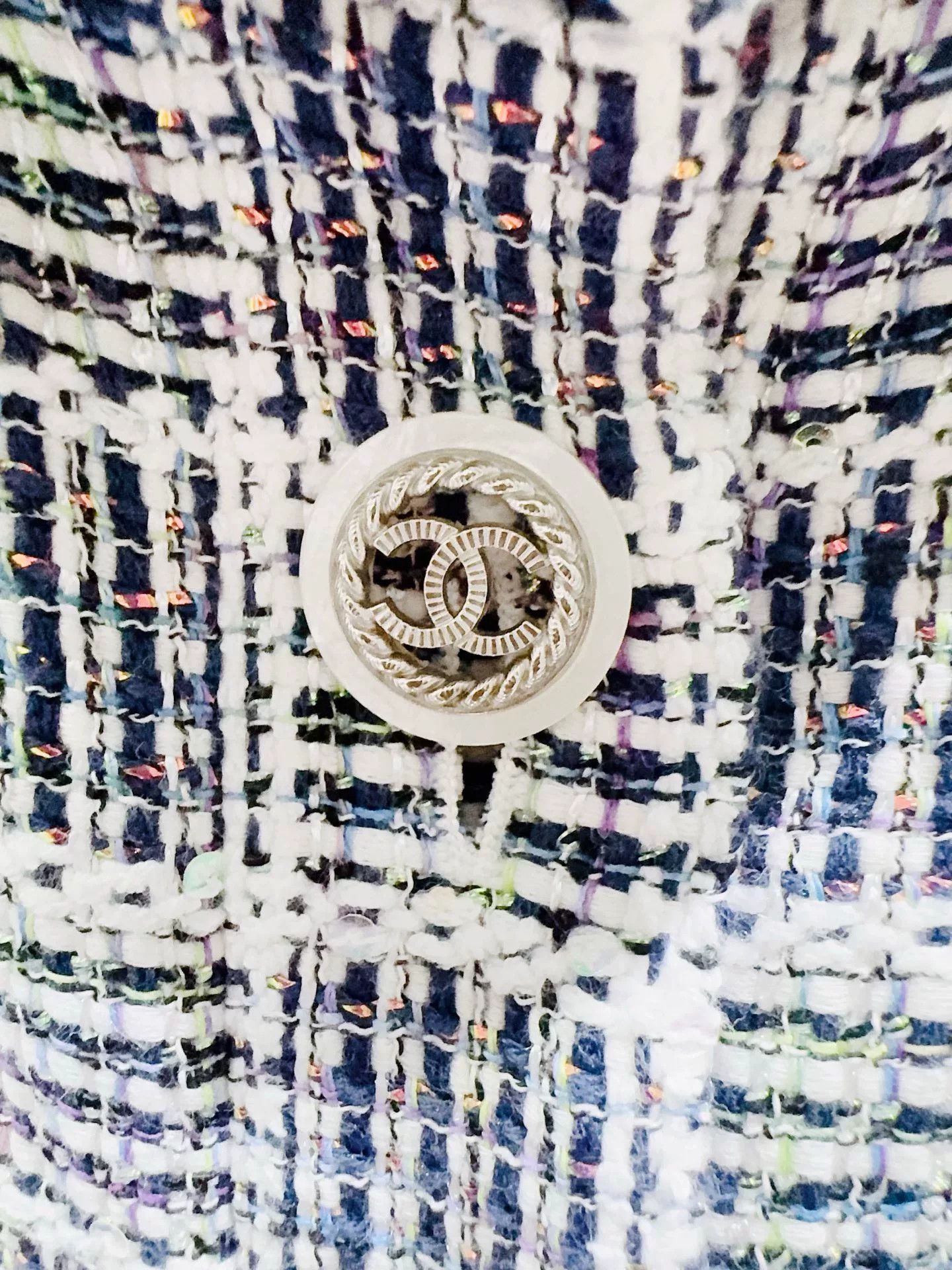 Chanel chanel 18s ruffled outerwear coat Size US S / EU 44-46 / 1 - 2 Thumbnail