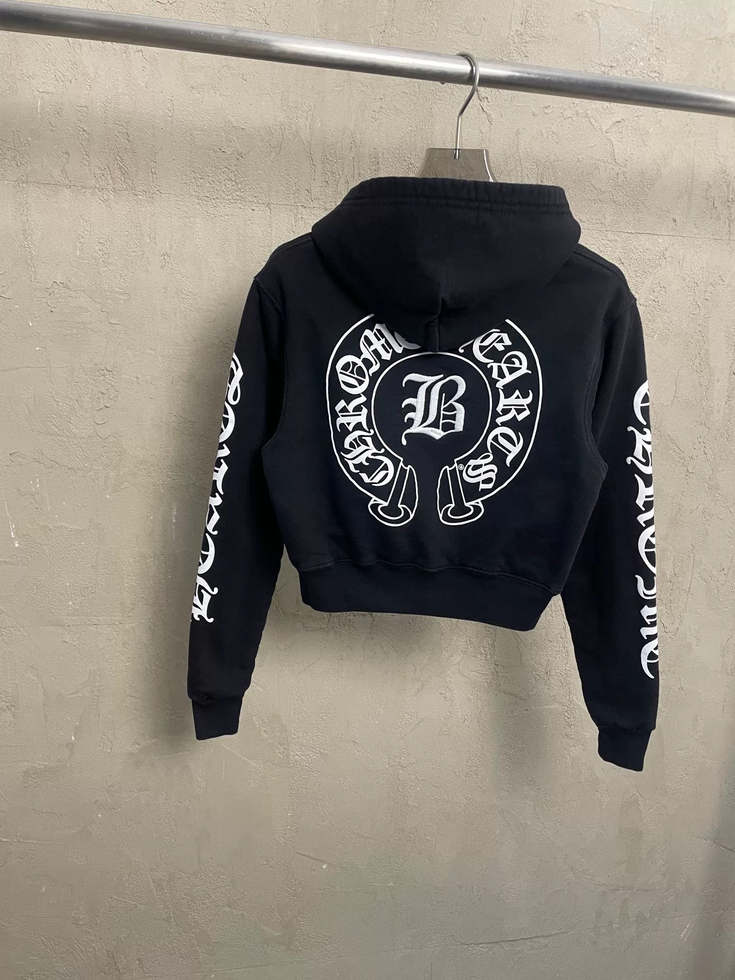 Chrome Hearts Chrome Hearts Bella Collaborative Black Cropped Hoodie Size US XS / EU 42 / 0 - 3 Thumbnail