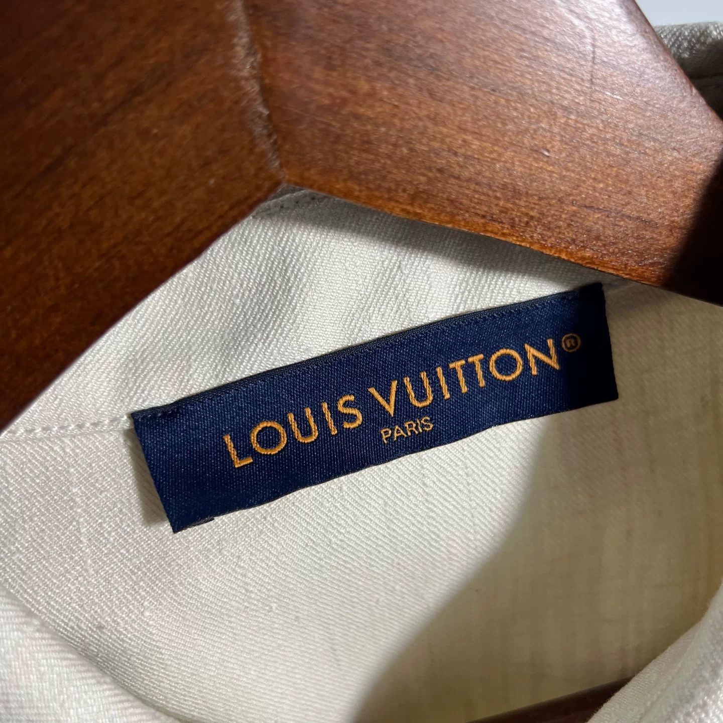 Louis Vuitton Louis Vuitton Short Sleeve Denim Jacket Size US S / EU 44-46 / 1 - 3 Thumbnail