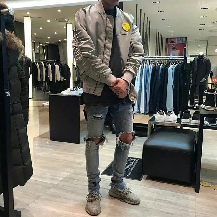 Fear of God Fear of God 4th Silver Bomber Size US S / EU 44-46 / 1 - 7 Thumbnail