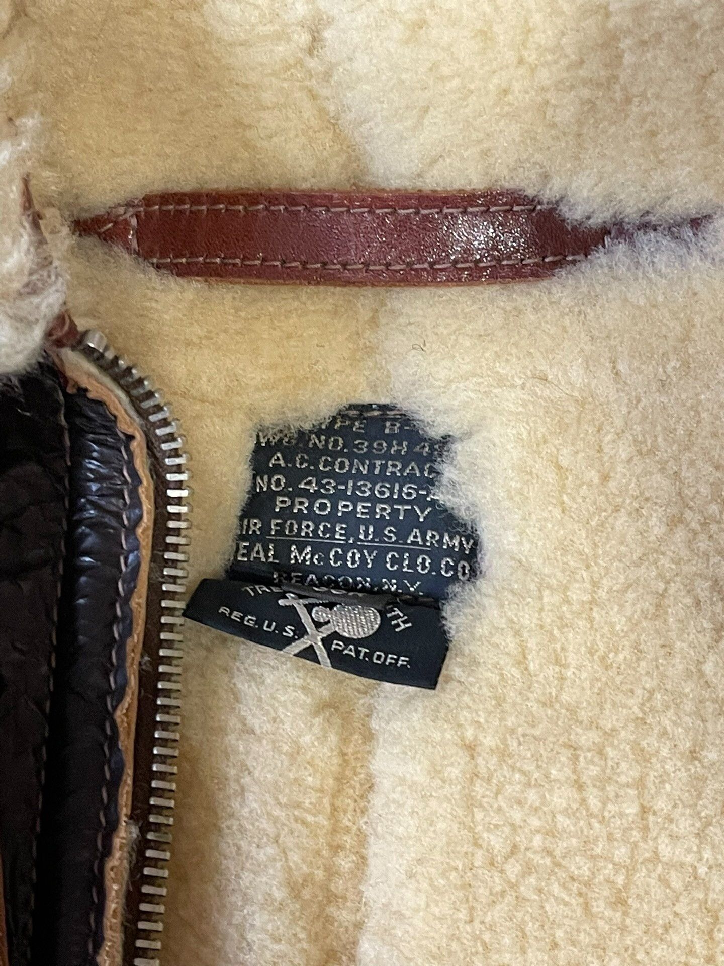 The Real McCoy's real mccoy b6 leather flight jacket Size US M / EU 48-50 / 2 - 6 Thumbnail