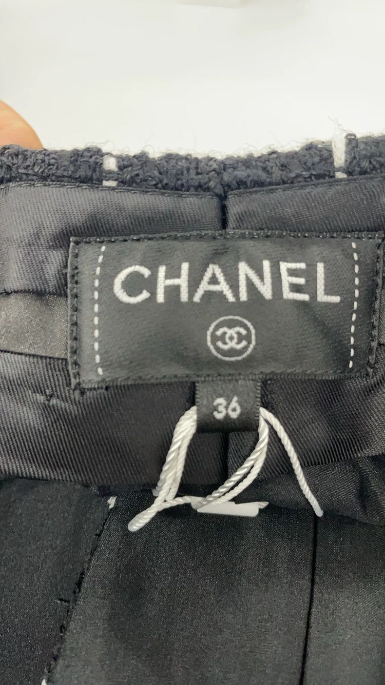Chanel Chanel Sequin Tweed Black and White Check Shorts Size US 36 / EU 52 - 3 Thumbnail