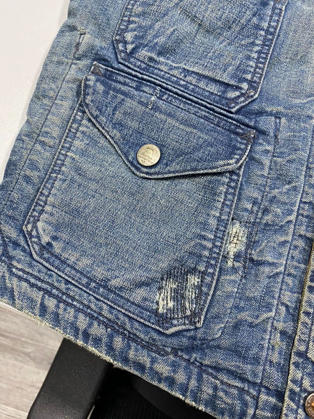 RRL Ralph Lauren vintage rrl denim vest with heavy washing Size US XS / EU 42 / 0 - 4 Thumbnail