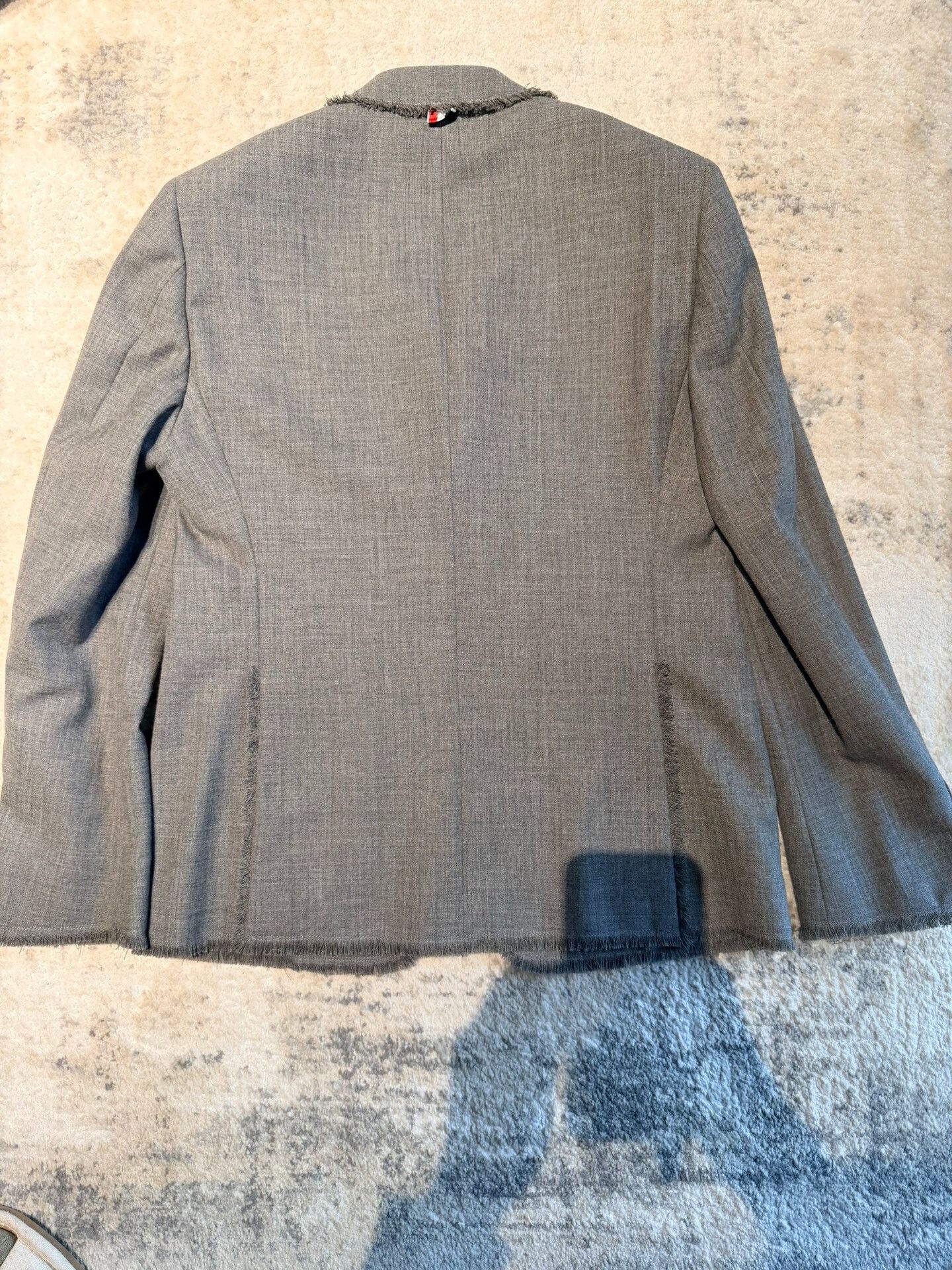Thom Browne thom browne classic gray blazer with frayed edges Size US M / EU 48-50 / 2 - 2 Thumbnail