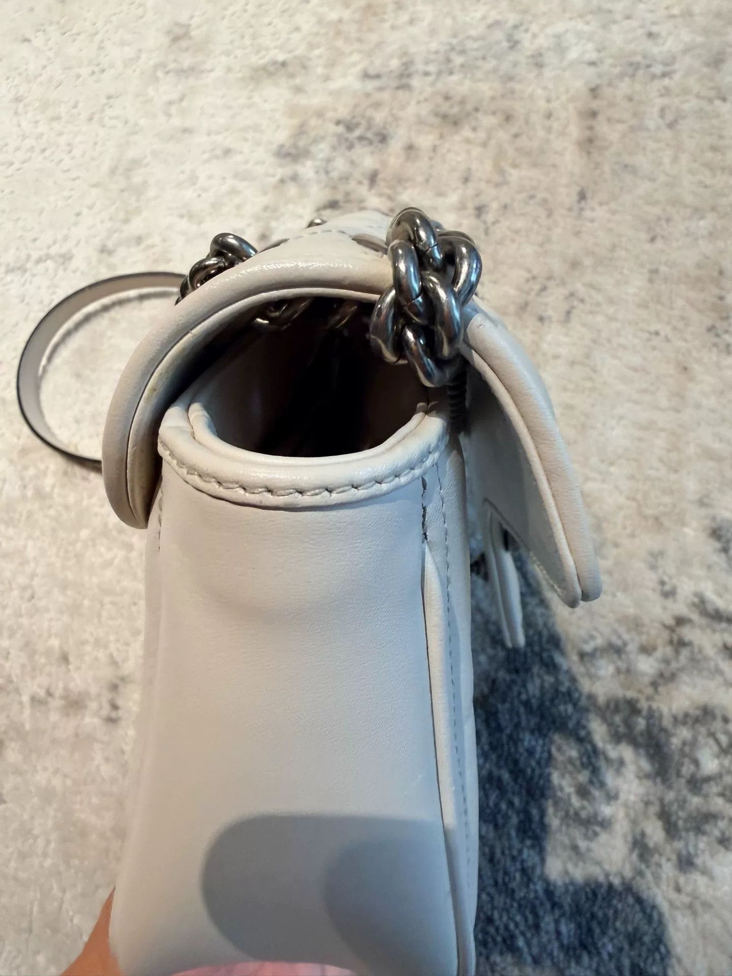 Gucci gucci marmont white chain bag with silver gg Size ONE SIZE - 8 Thumbnail