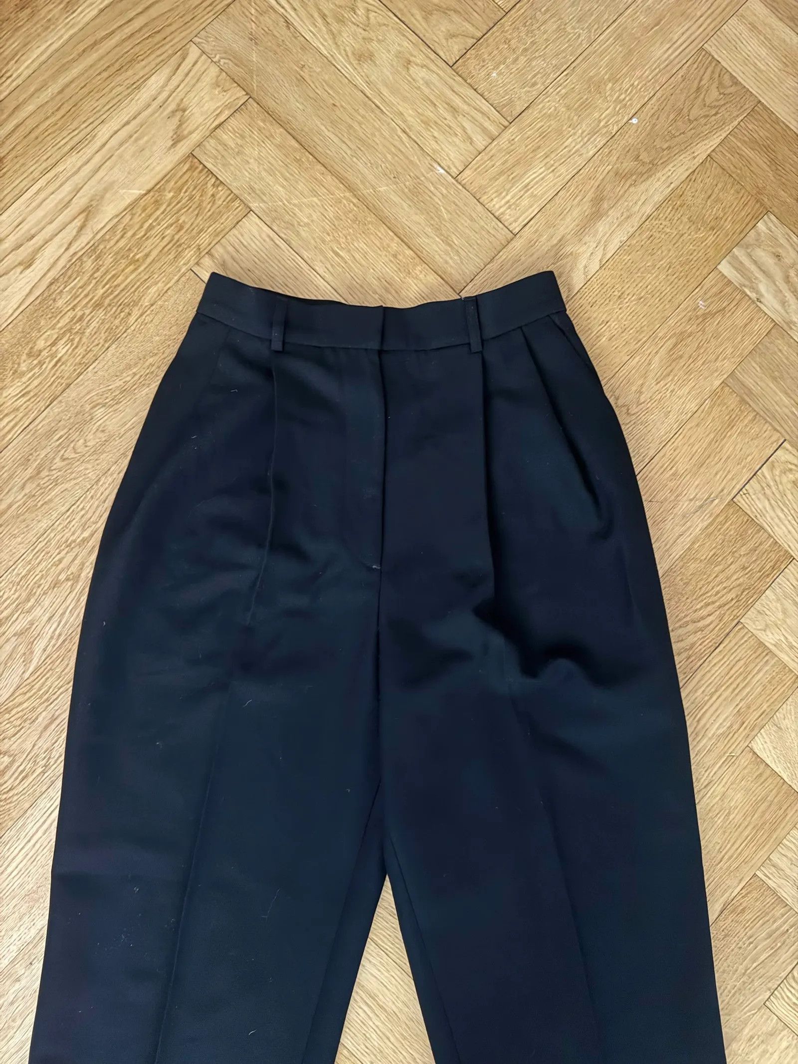 Toteme Toteme Doubled pleated cropped trousers Pants Size 25" / US 0 / IT 36 - 5 Thumbnail