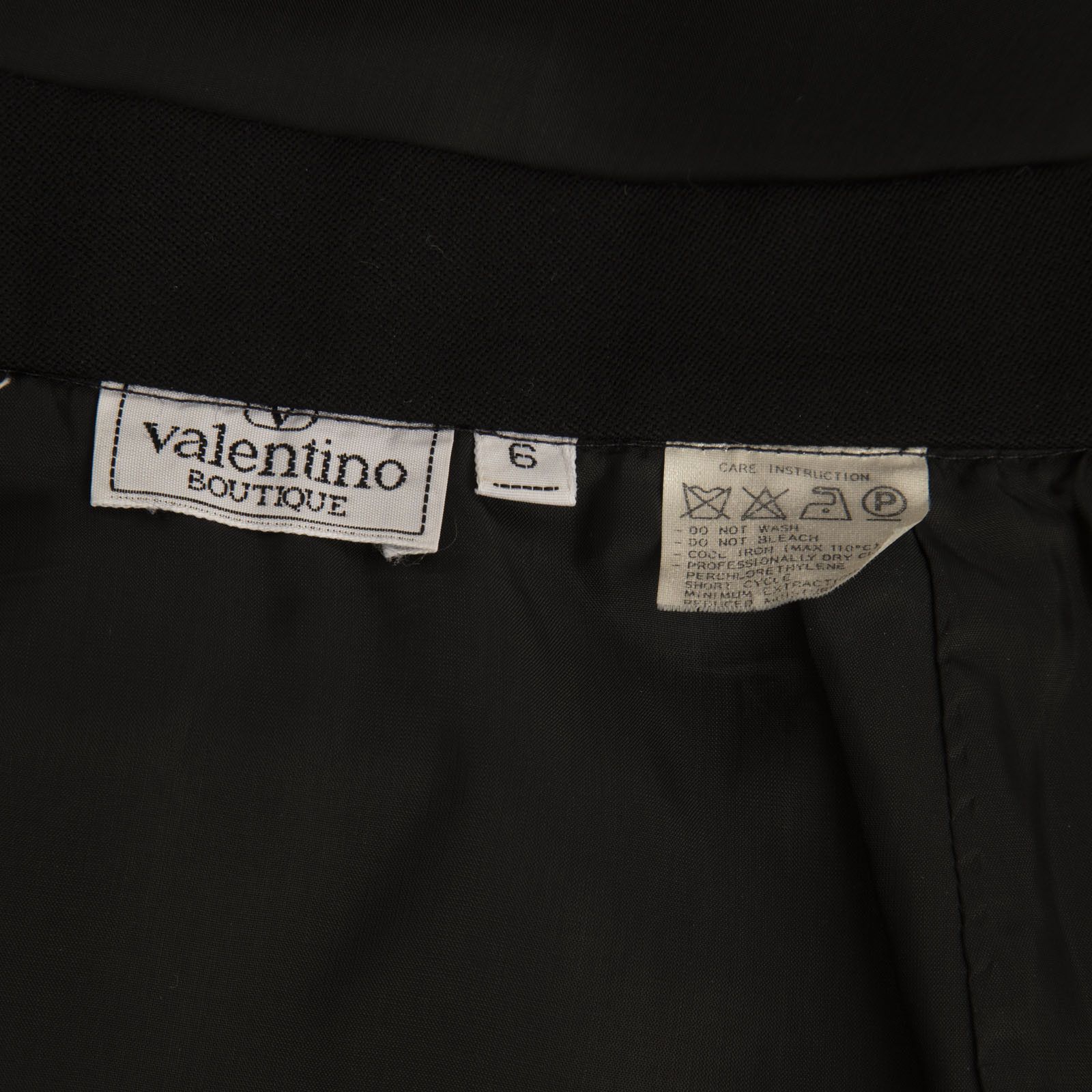 Valentino Black Side Zip Knee Length Skirt Size 26" / US 2 / IT 38 - 5 Thumbnail