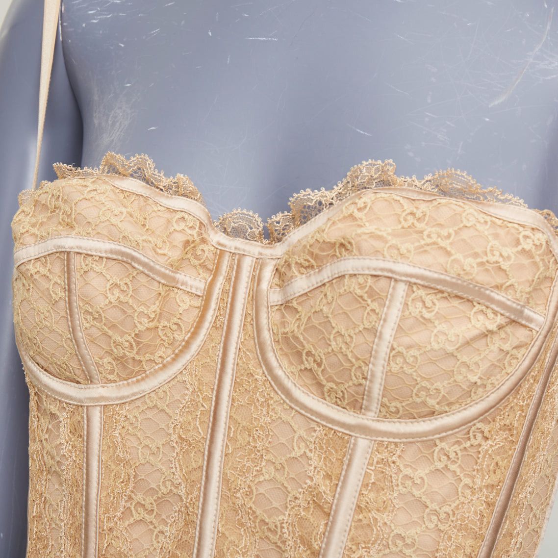 Gucci GUCCI 2022 Runway Aria nude beige GG monogram net lace corset bustier top S Size S / US 4 / IT 40 - 2 Thumbnail
