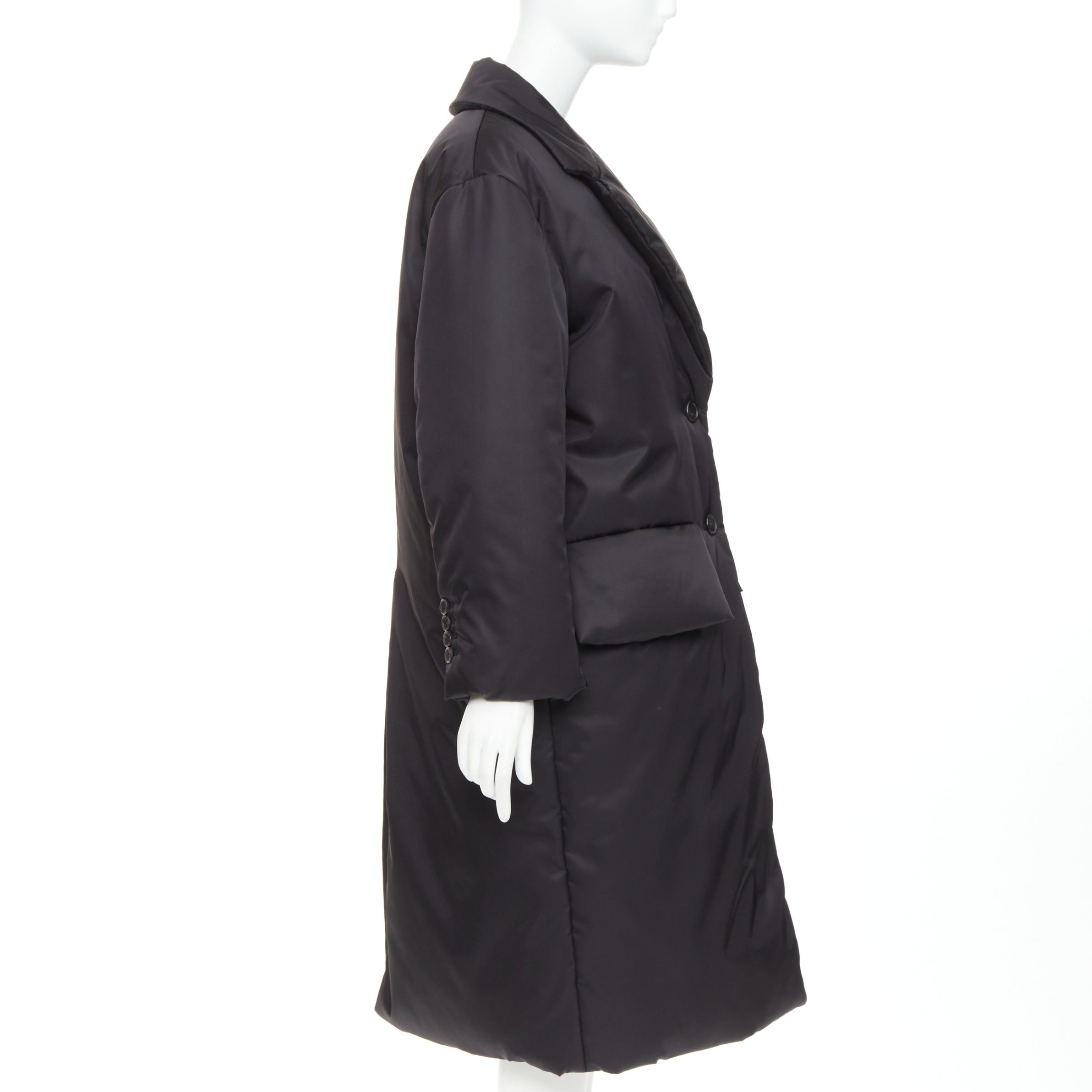 Prada PRADA 2022 Re-Nylon black silver logo flap pocket technical puffer coat IT36 XXS Size XS / US 0-2 / IT 36-38 - 5 Thumbnail