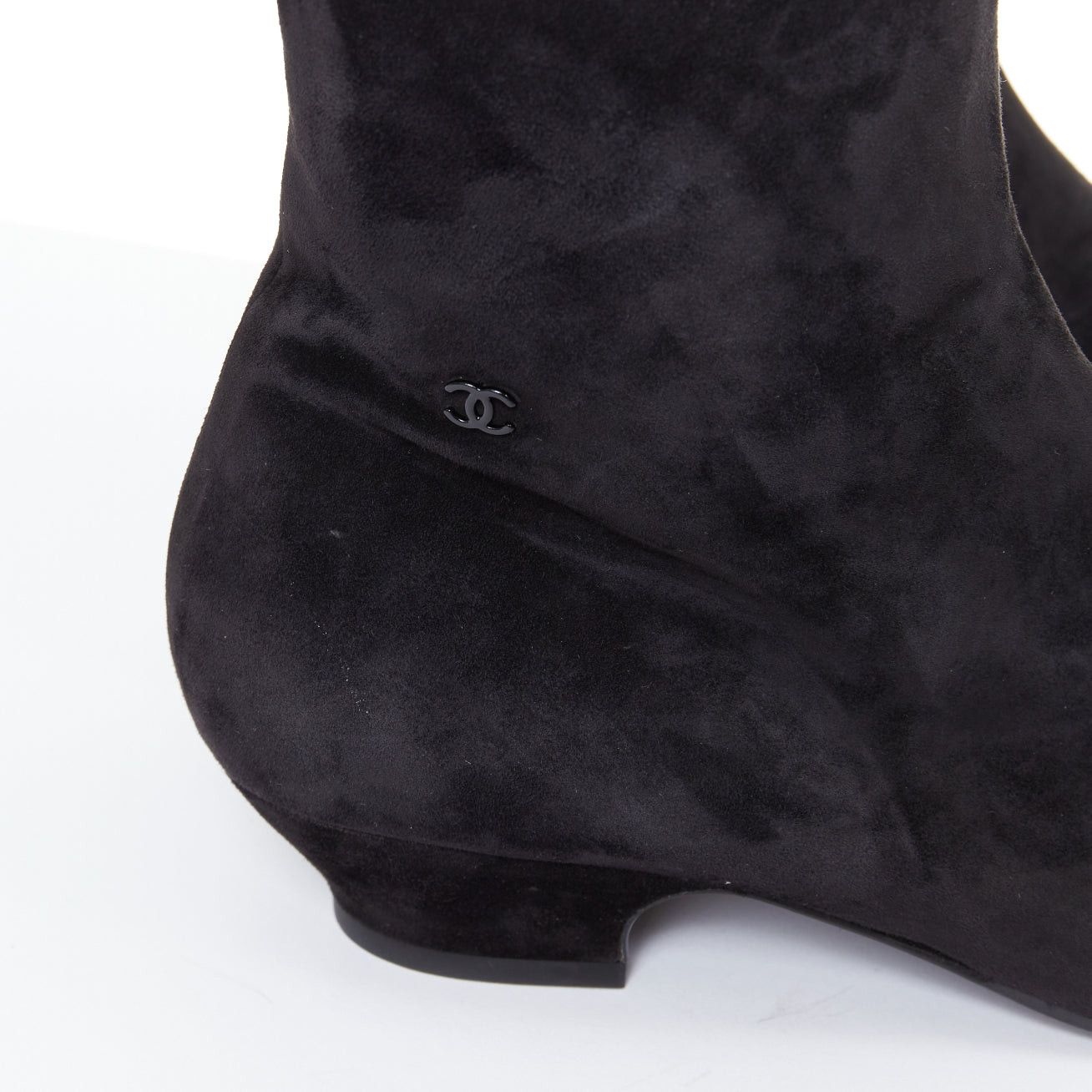Chanel CHANEL 2018 Runway Forest Fairies black suede pointed square toe over knee boots EU38 Size US 8 / IT 38 - 7 Thumbnail