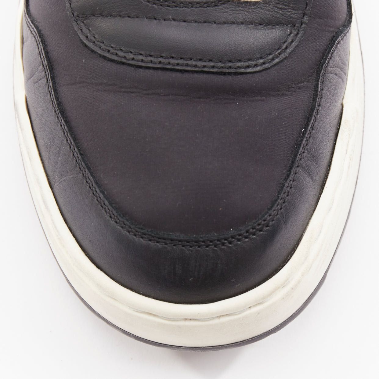 Dior CHRISTIAN DIOR 2019 Jumper Leather black logo magic tape high top sneakers EU37.5 Size US 7.5 / IT 37.5 - 6 Thumbnail