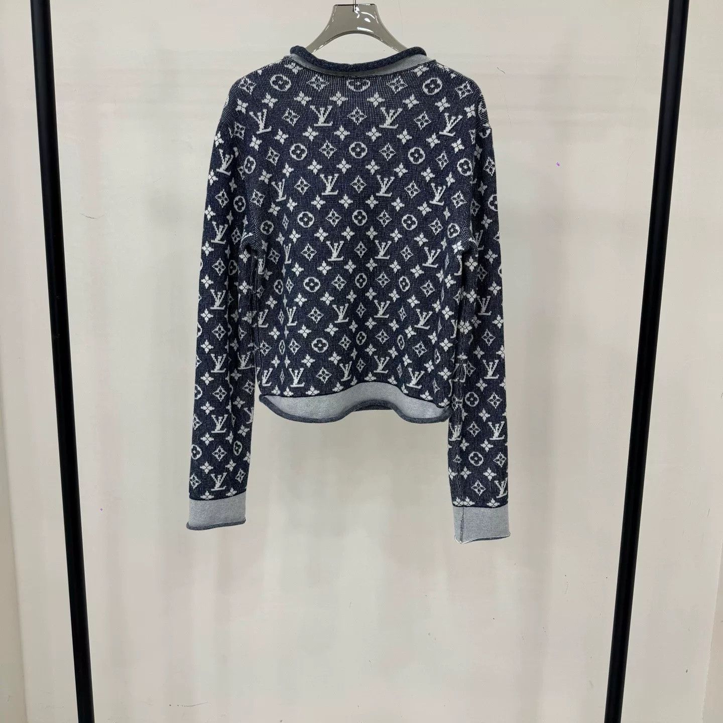 Louis Vuitton Louis Vuitton Blue White Knit Wool Top Size US S / EU 44-46 / 1 - 2 Thumbnail