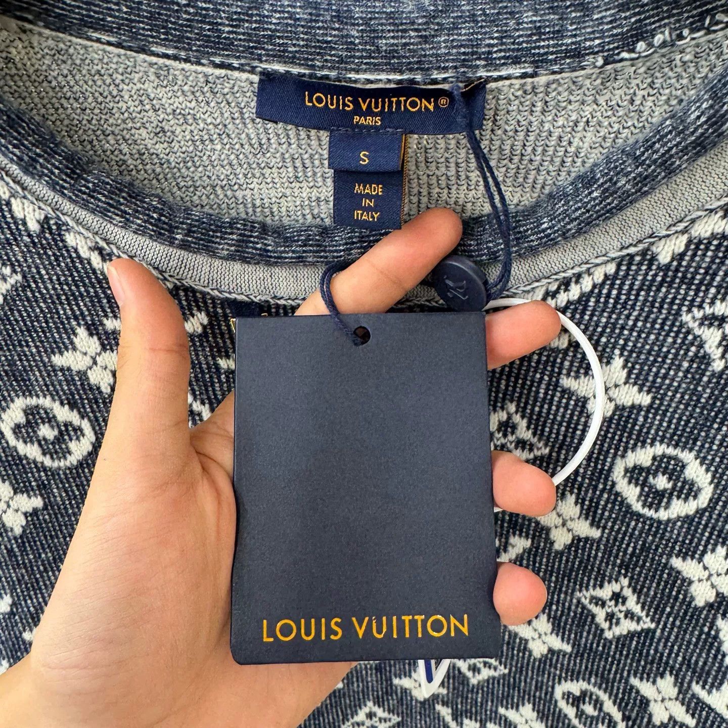 Louis Vuitton Louis Vuitton Blue White Knit Wool Top Size US S / EU 44-46 / 1 - 3 Thumbnail