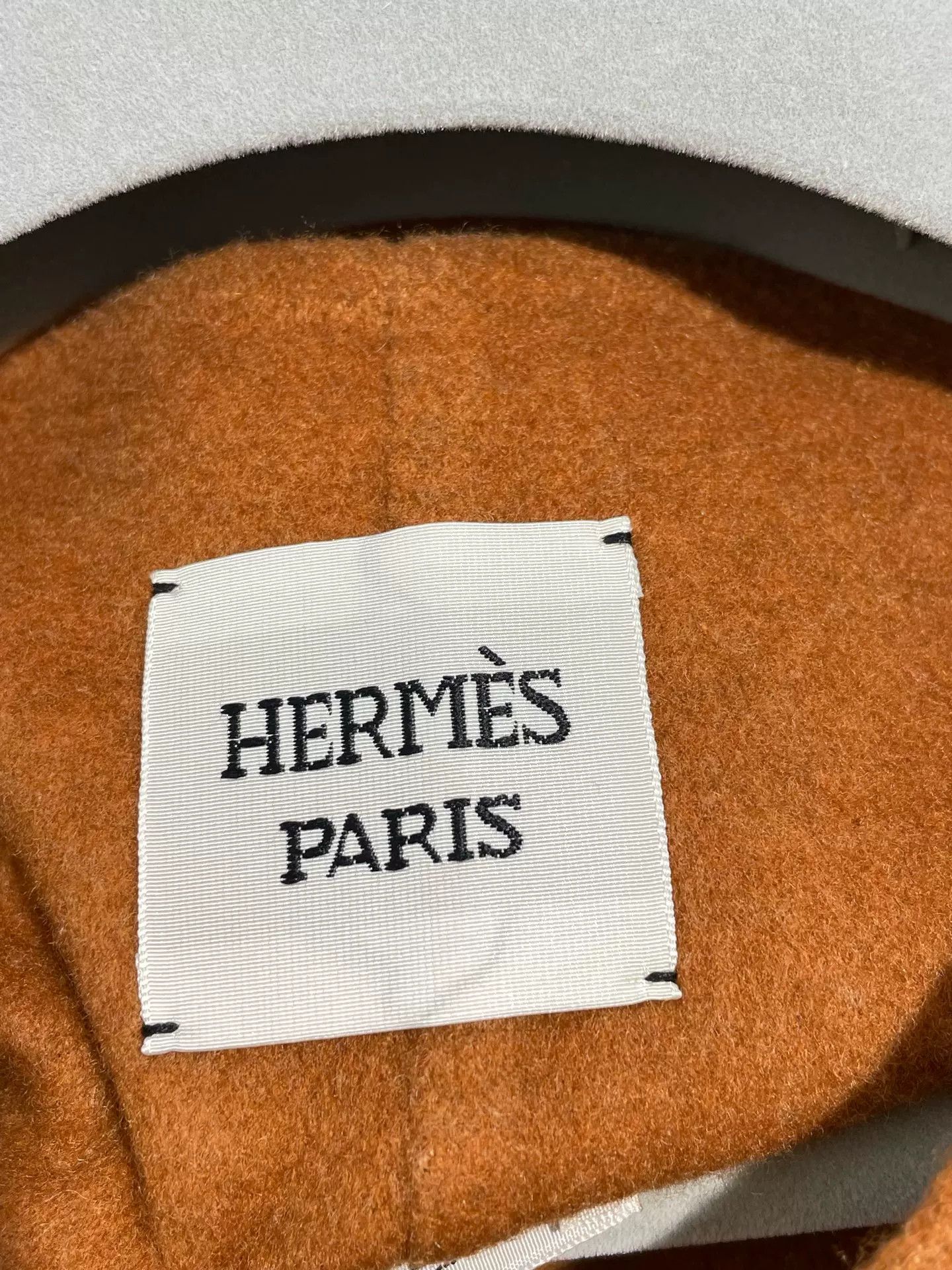 Hermes Hermes Women's Cashmere Long Vest Size US S / EU 44-46 / 1 - 3 Thumbnail