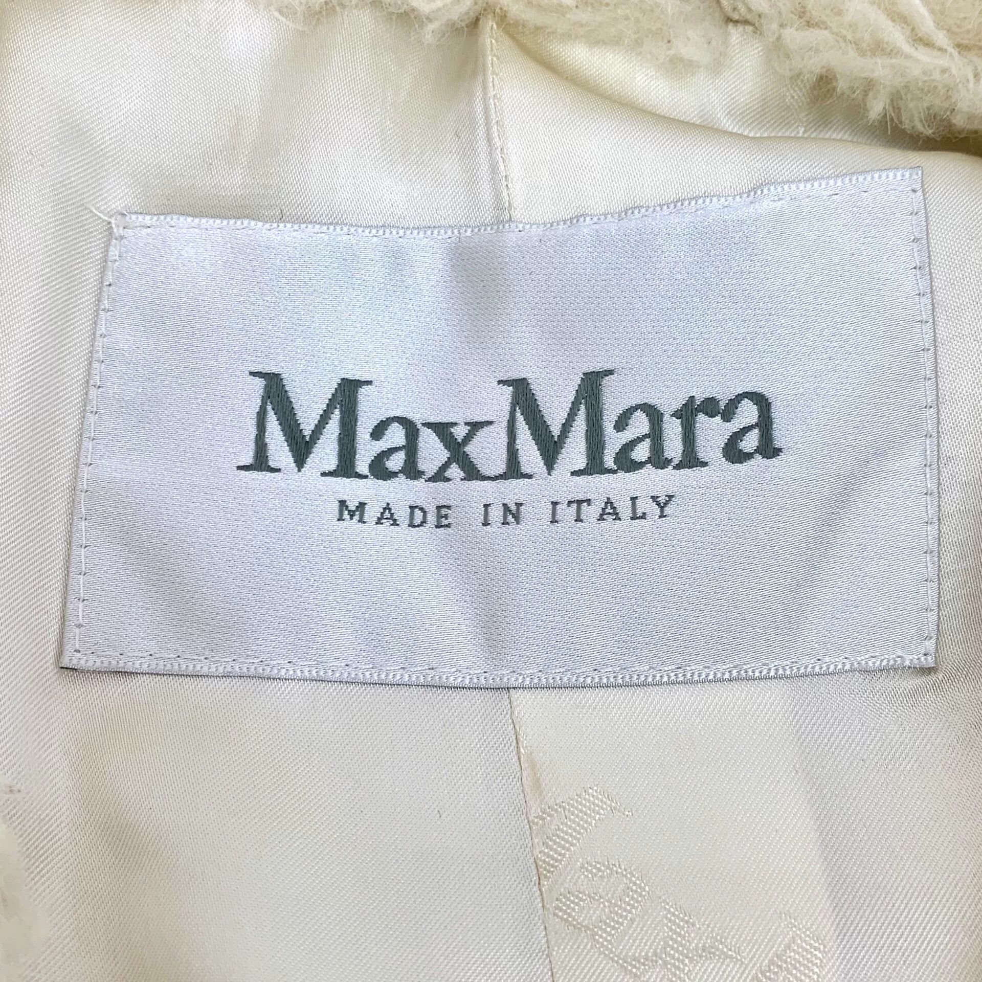 Max Mara maxmara teddy double-breasted coat in cream Size US M / EU 48-50 / 2 - 5 Thumbnail