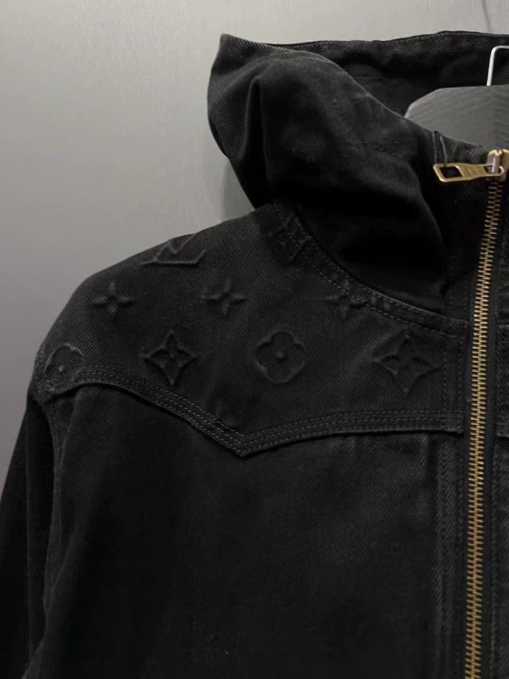 Louis Vuitton Louis Vuitton Distressed Denim Jacket Size US L / EU 52-54 / 3 - 4 Thumbnail