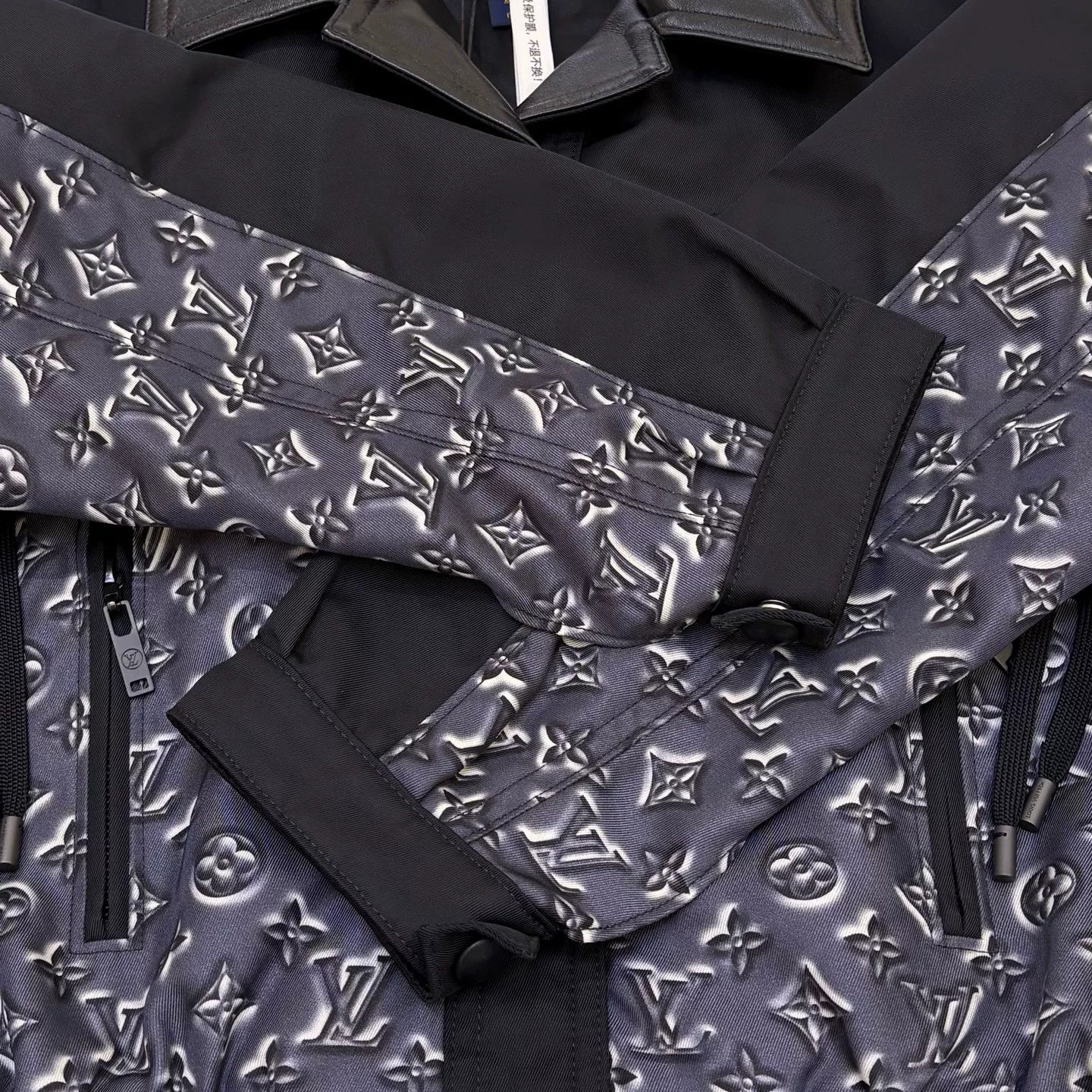 Louis Vuitton Louis Vuitton Colorblock Logo Print Jacket Size US M / EU 48-50 / 2 - 6 Thumbnail