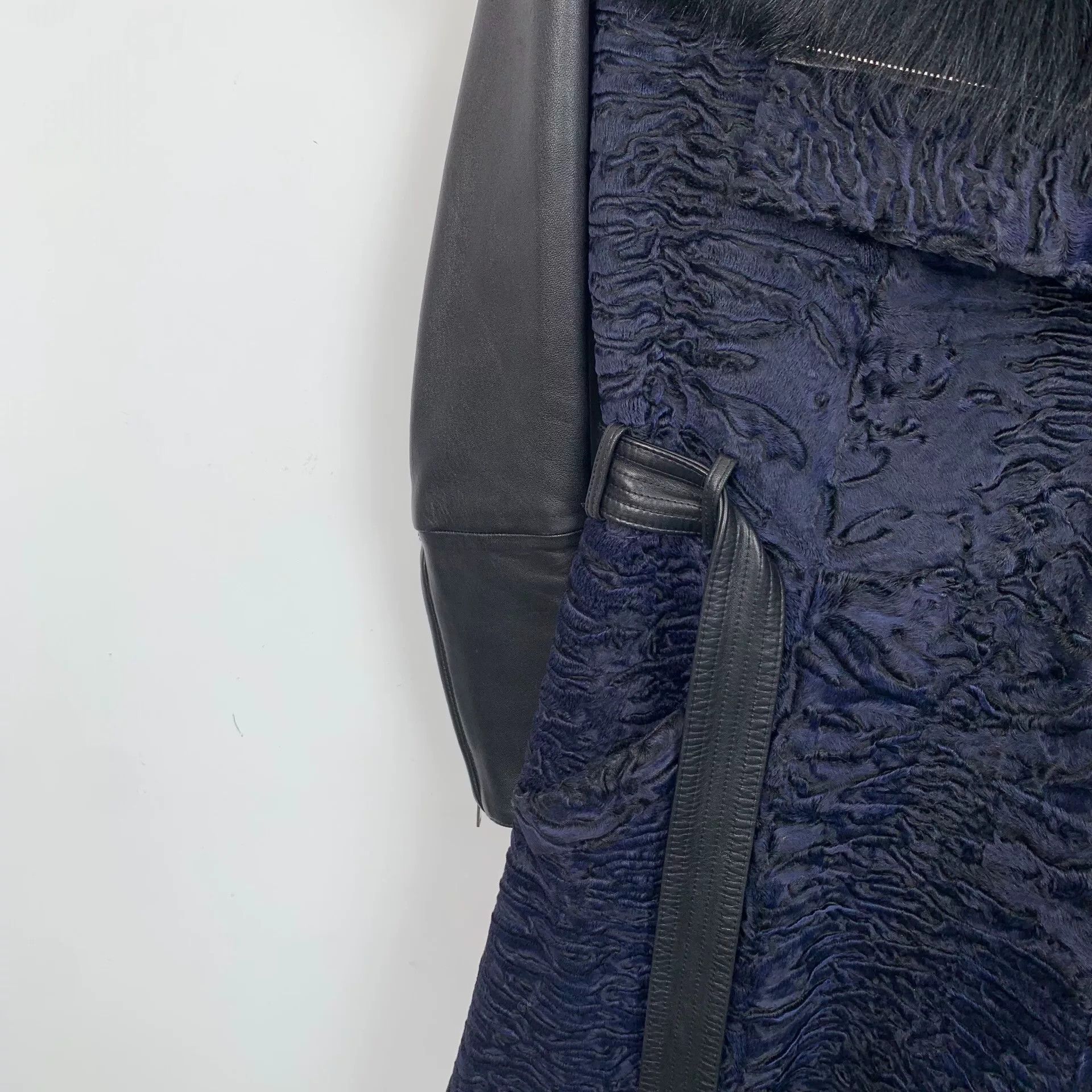 Dior christian dior black leather coat with belt Size US XXS / EU 40 - 4 Thumbnail