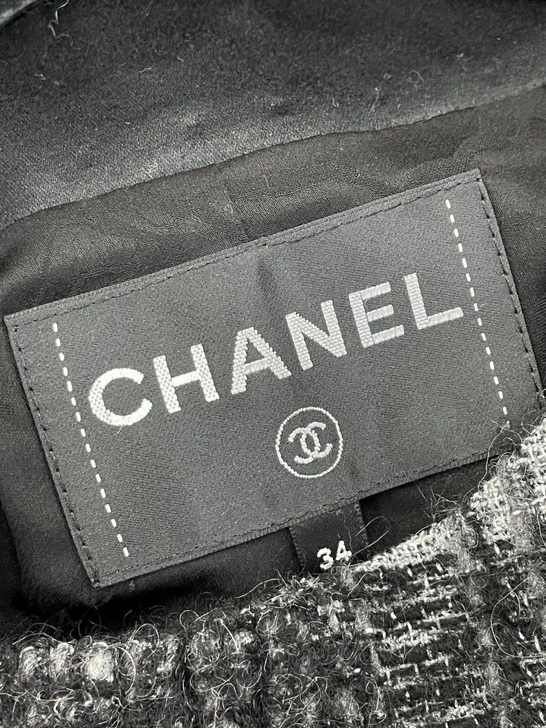 Chanel Chanel Gray Plaid Two-Piece Jacket Size US XS / EU 42 / 0 - 5 Thumbnail