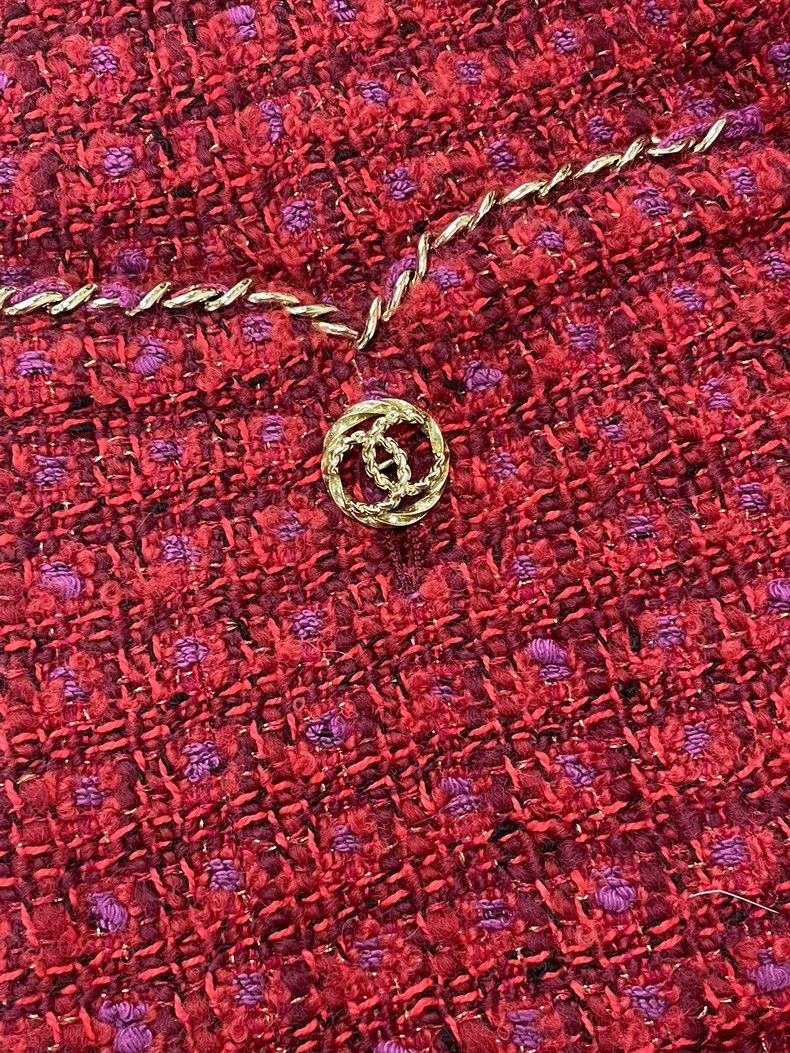 Chanel Chanel 23B Red Gold Button Skirt Size US 36 / EU 52 - 2 Thumbnail