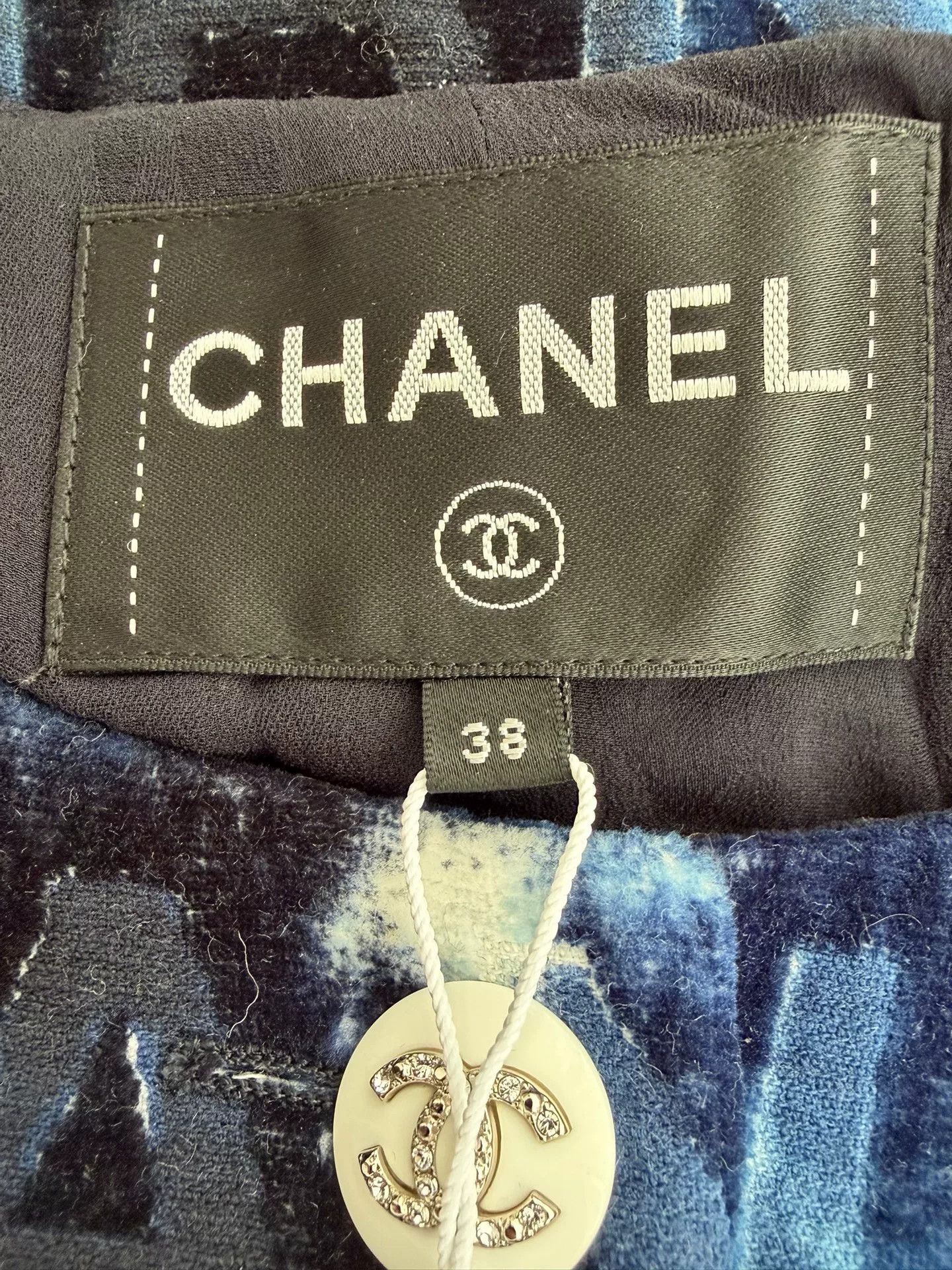 Chanel Chanel Blue Letter Crystal Button Short Jacket Size US S / EU 44-46 / 1 - 4 Thumbnail
