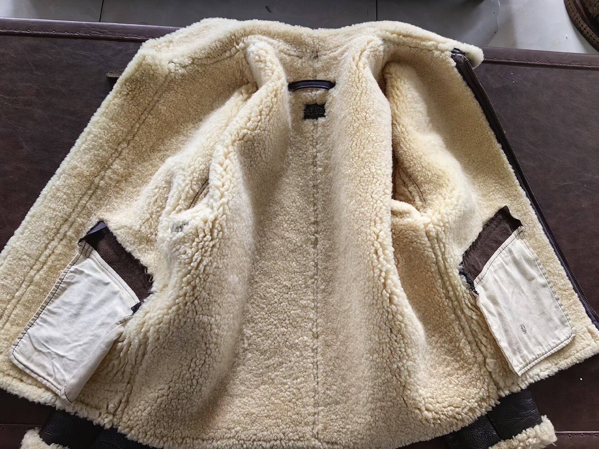 The Real McCoy's real mccoys D1 flight jacket sheepskin Size US S / EU 44-46 / 1 - 4 Thumbnail