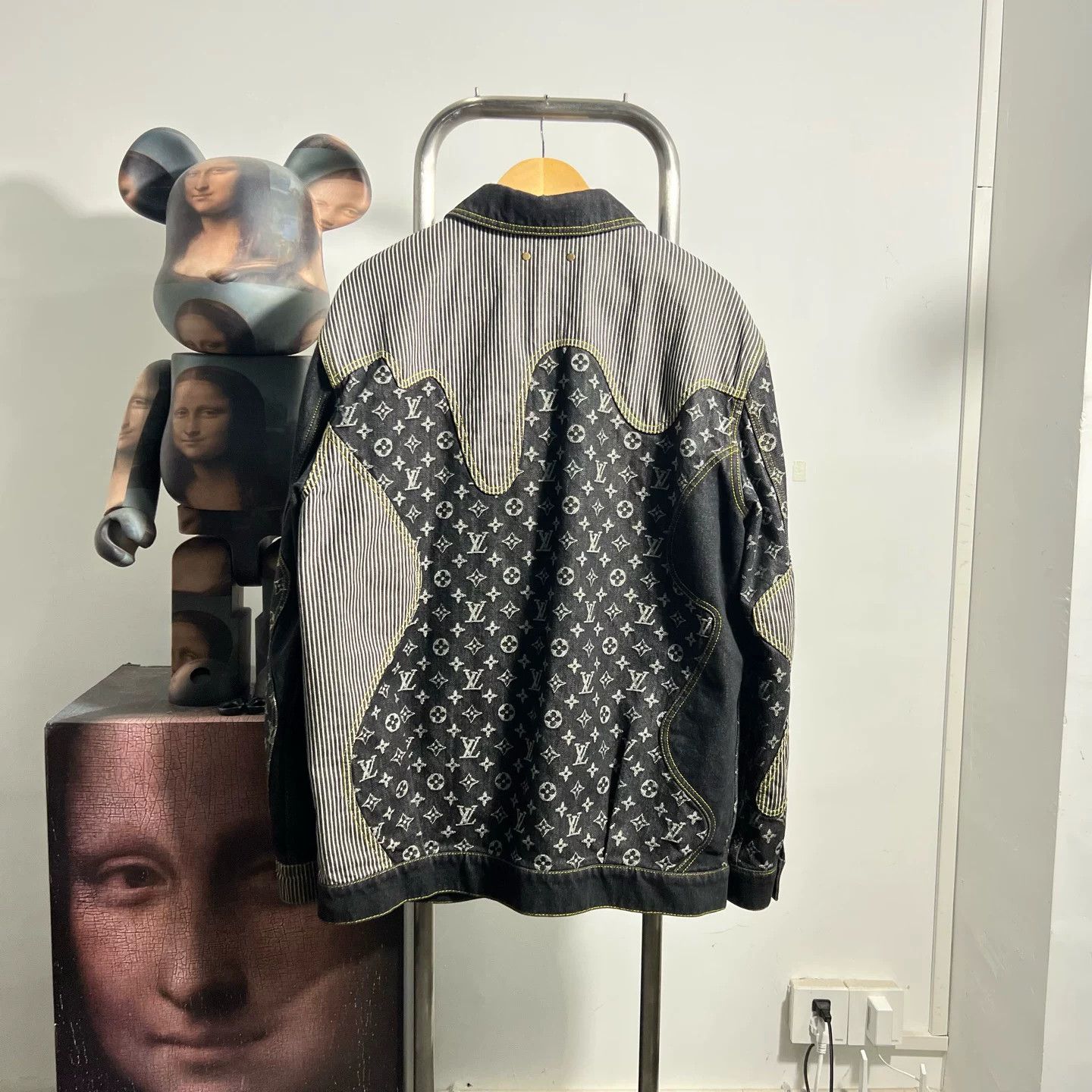 Louis Vuitton Louis Vuitton Nigo Denim Jacket S3001 Size US S / EU 44-46 / 1 - 2 Thumbnail