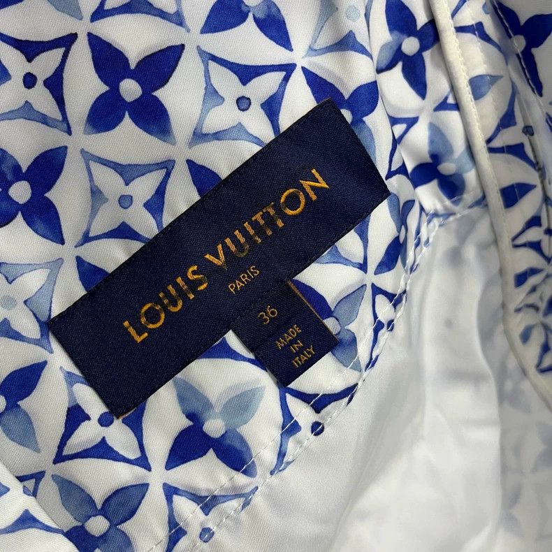Louis Vuitton Louis Vuitton Blue Logo Print Hooded Jacket Size US XS / EU 42 / 0 - 5 Thumbnail