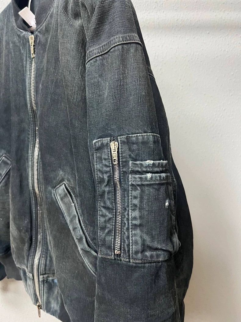 Balenciaga Balenciaga Distressed Denim Bomber Jacket Size US S / EU 44-46 / 1 - 3 Thumbnail