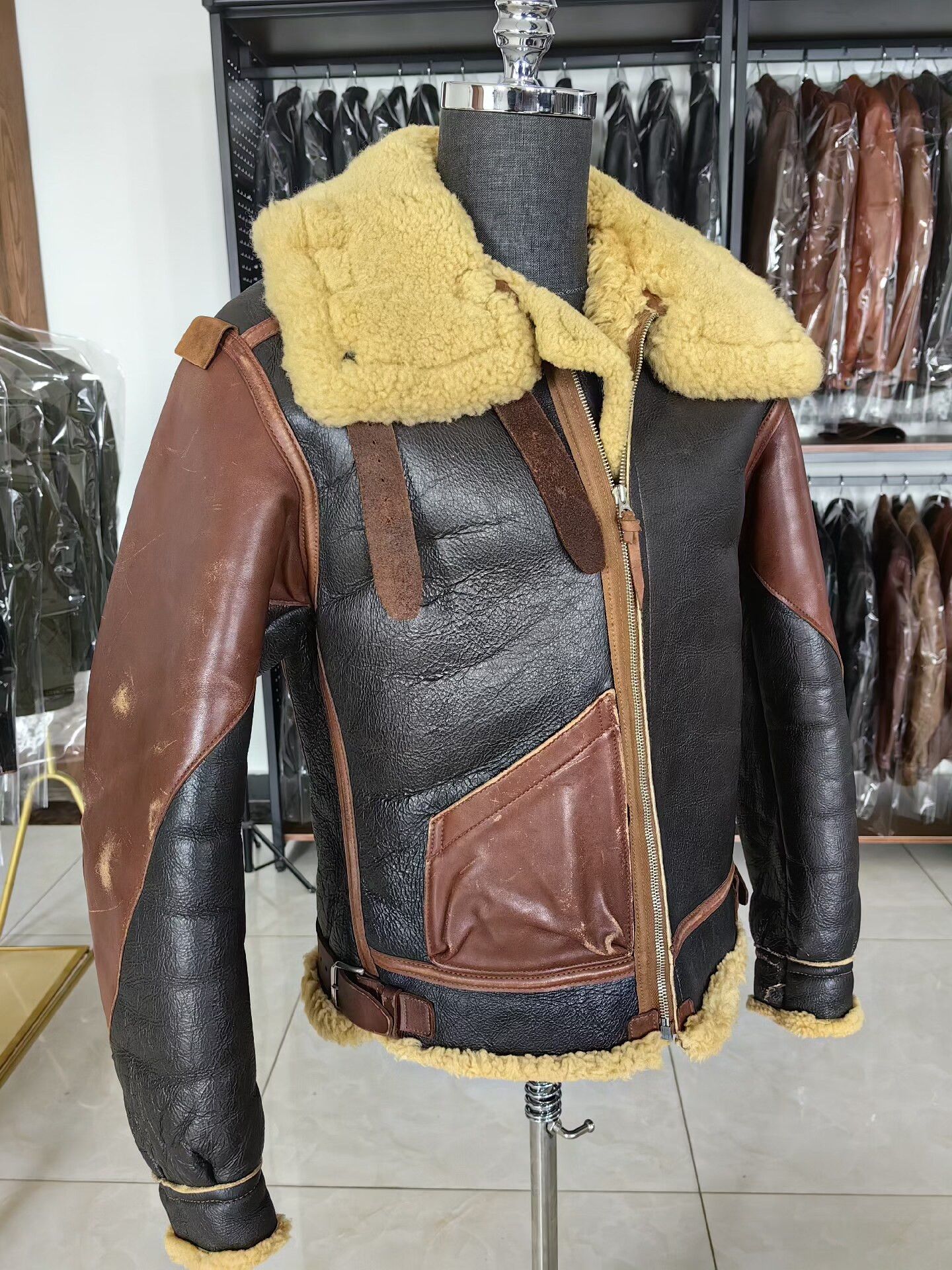 The Real McCoy's real mccoy's b3 shearling flight jacket Size US M / EU 48-50 / 2 - 2 Thumbnail