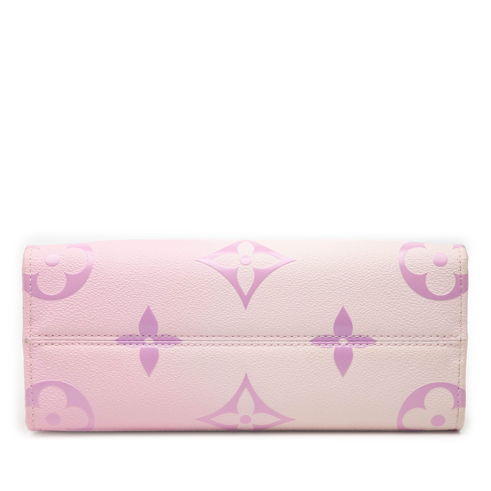 Louis Vuitton Louis Vuitton Monogram Giant Spring in the City OnTheGo Tote PM Size ONE SIZE - 3 Thumbnail