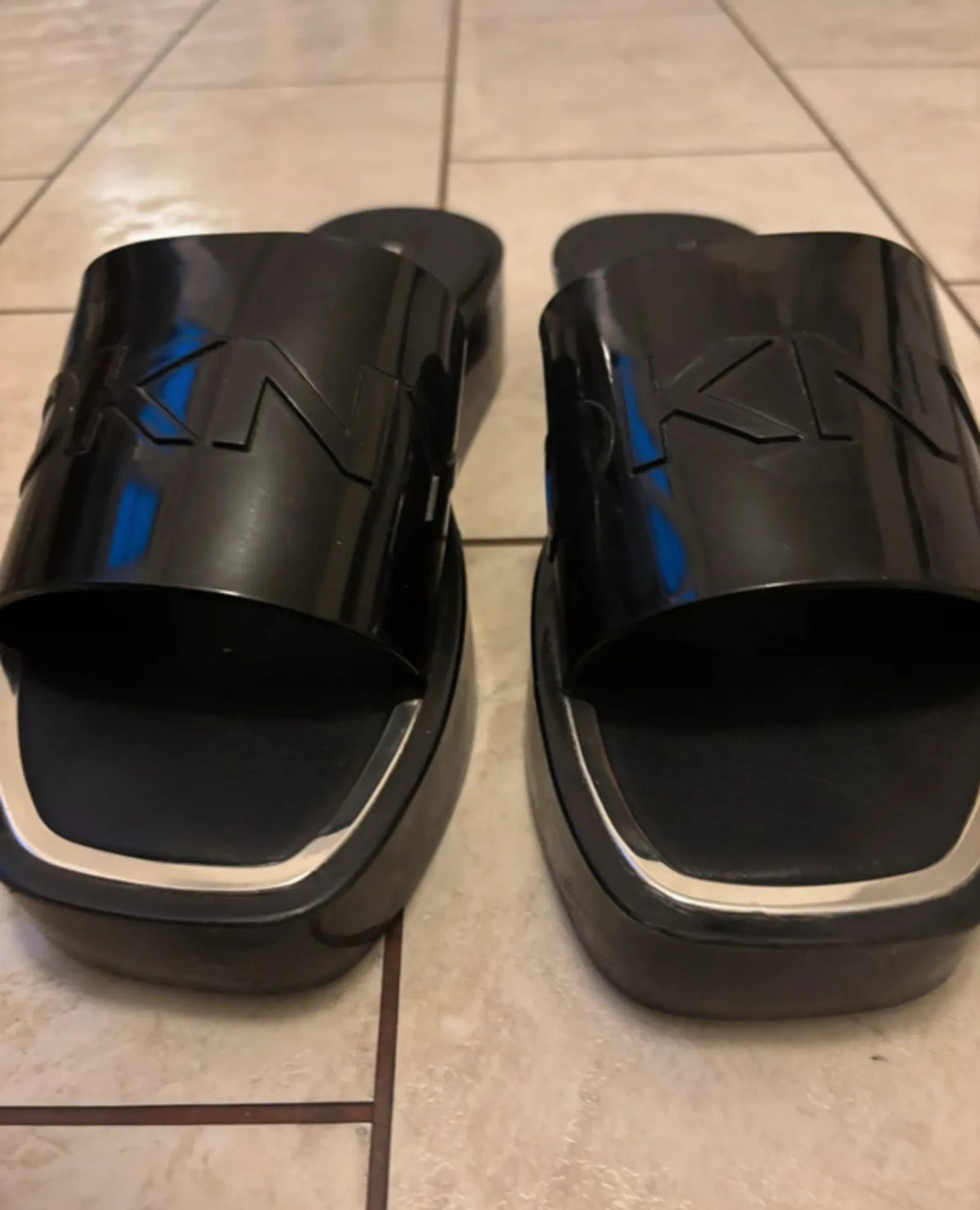 DKNY DKNY Sandals Size US 10 / IT 40 - 3 Thumbnail
