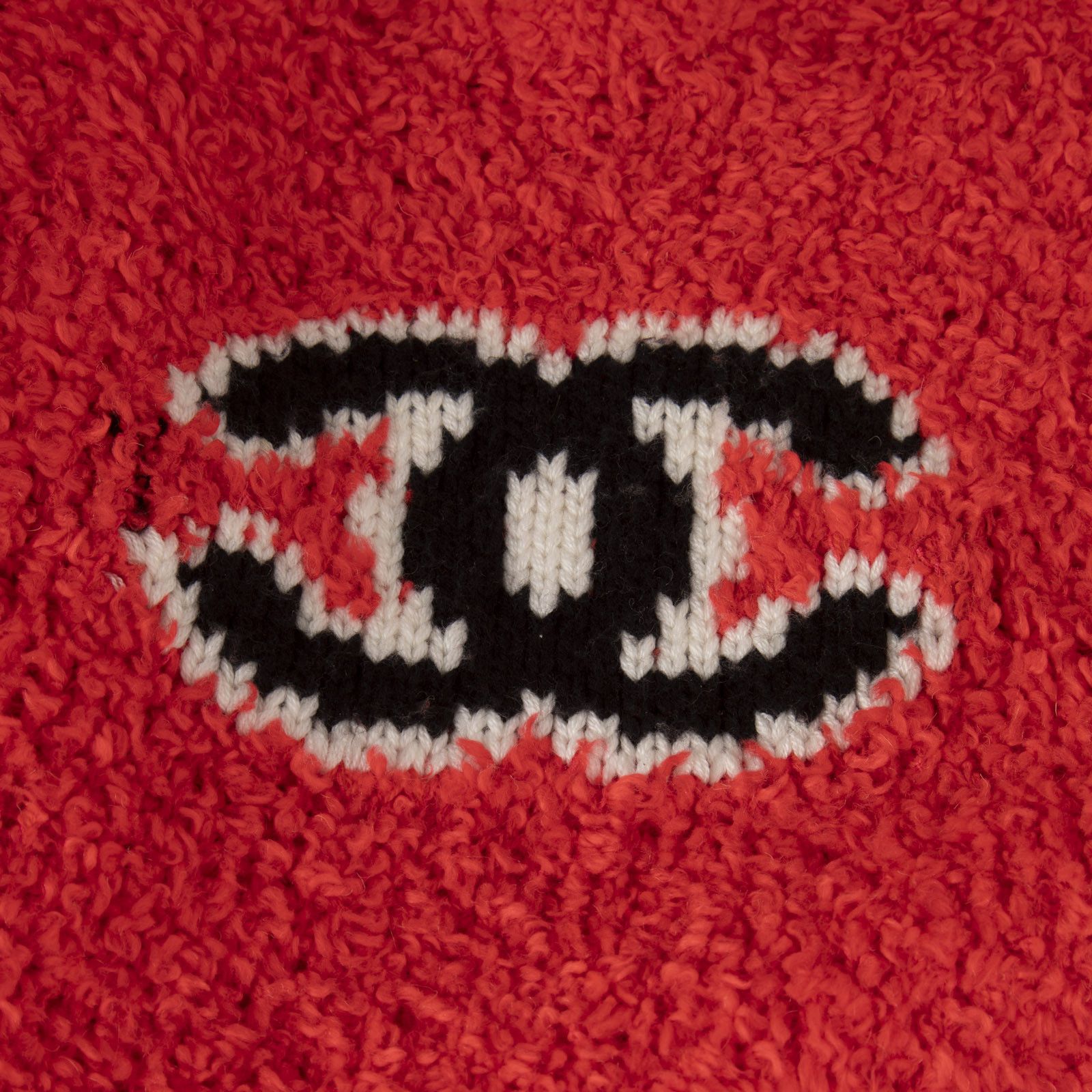 Chanel Red Wool Teddy Knit CC Jumper Size M / US 6-8 / IT 42-44 - 3 Thumbnail