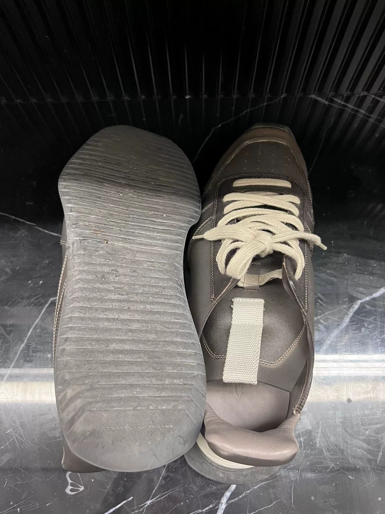 Rick Owens rick owens low-top sneakers in size 40.5 Size US 9.5 / EU 42-43 - 4 Thumbnail