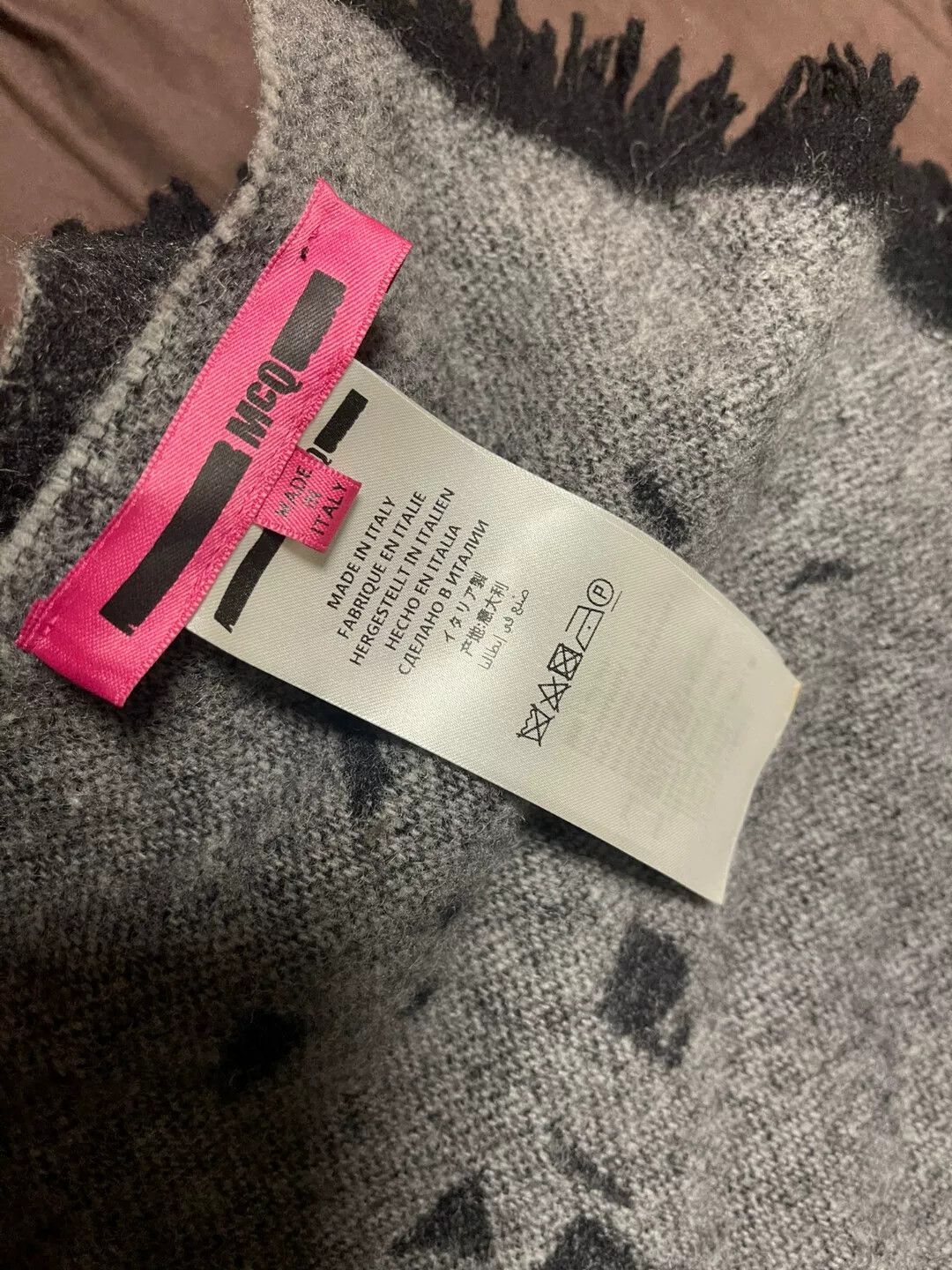 Alexander McQueen alexander mcqueen wool scarf with swallow design Size ONE SIZE - 2 Thumbnail