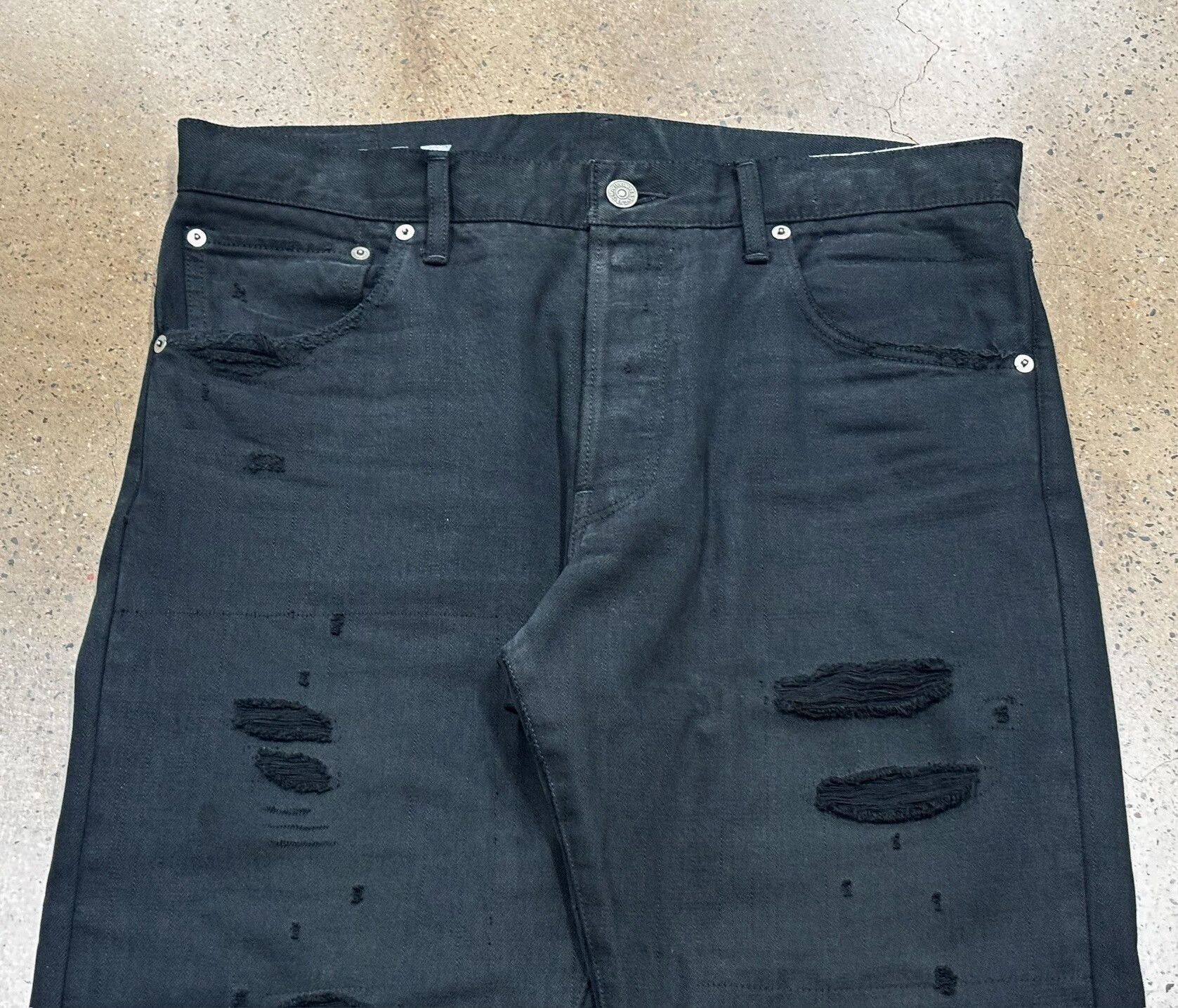 Visvim visvim damaged black jeans W34L30 Size US 34 / EU 50 - 6 Thumbnail