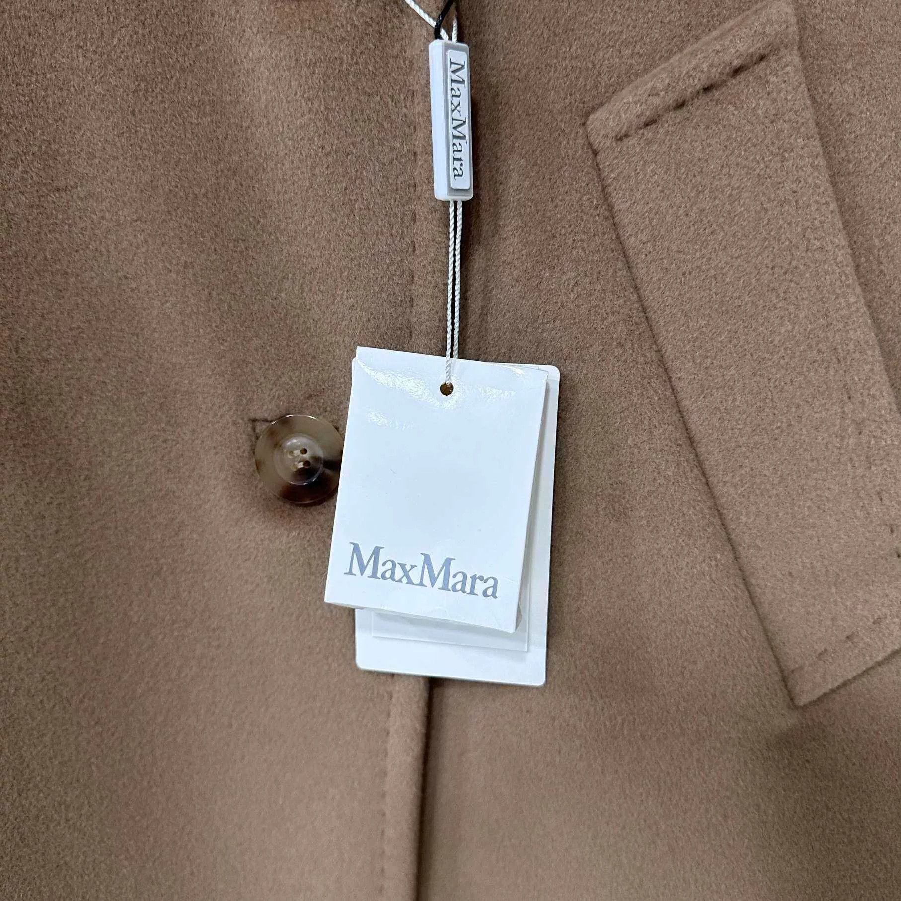 Max Mara double-sided 101801 coat by MaxMara Size US M / EU 48-50 / 2 - 9 Thumbnail