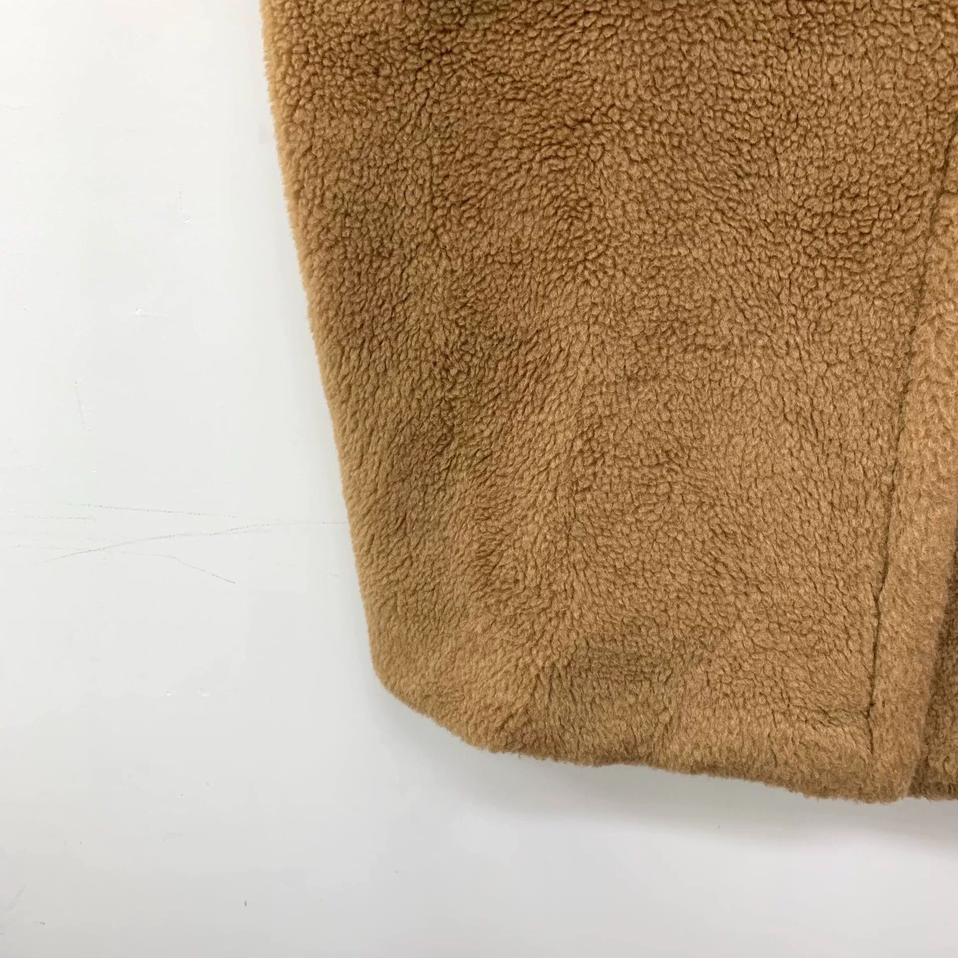 Loro Piana maxmara teddy double-breasted coat in camel Size US S / EU 44-46 / 1 - 5 Thumbnail
