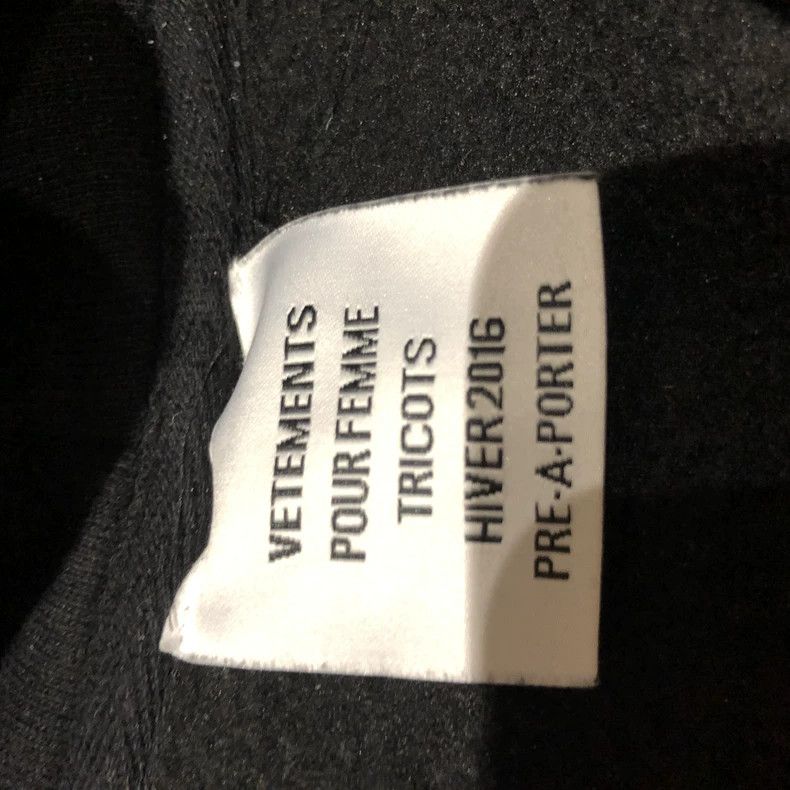 Vetements Vetements Archive Oversize Hoodie S Size US S / EU 44-46 / 1 - 4 Thumbnail