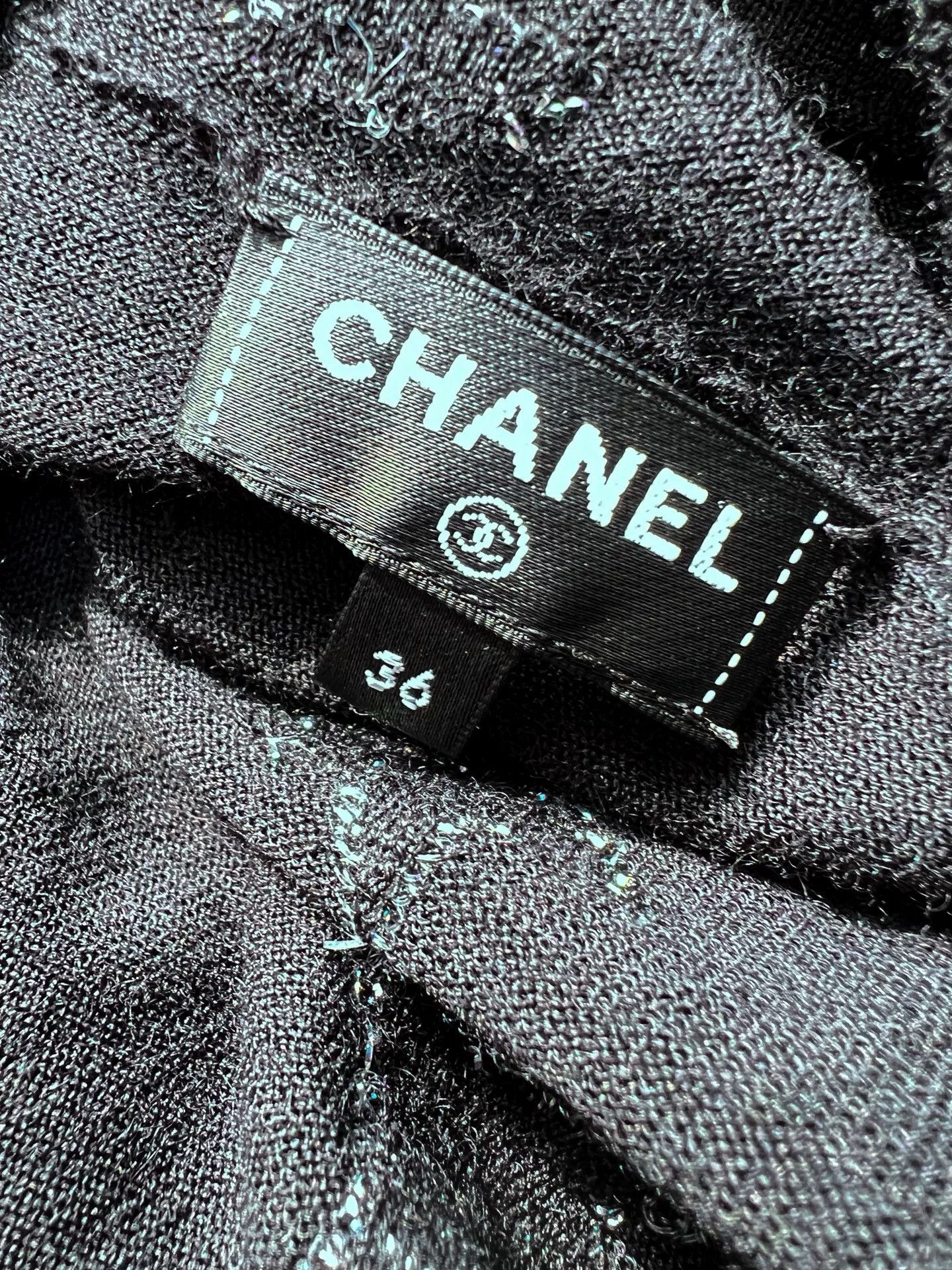 Chanel Chanel Coco Neige Star Embroidered Knit Top Size US S / EU 44-46 / 1 - 5 Thumbnail