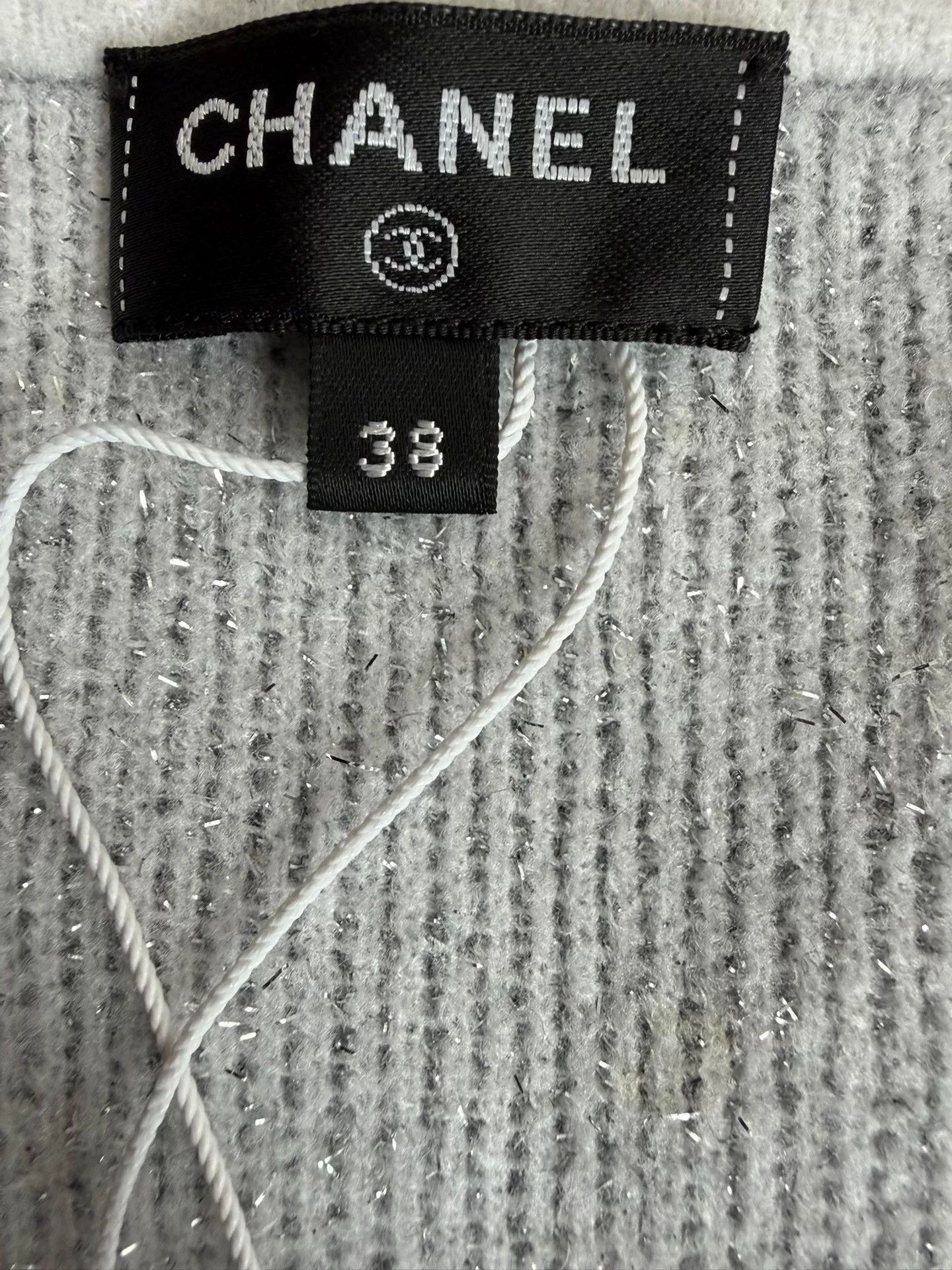 Chanel Chanel 22A Silver Knit Cardigan Coat Size US S / EU 44-46 / 1 - 4 Thumbnail