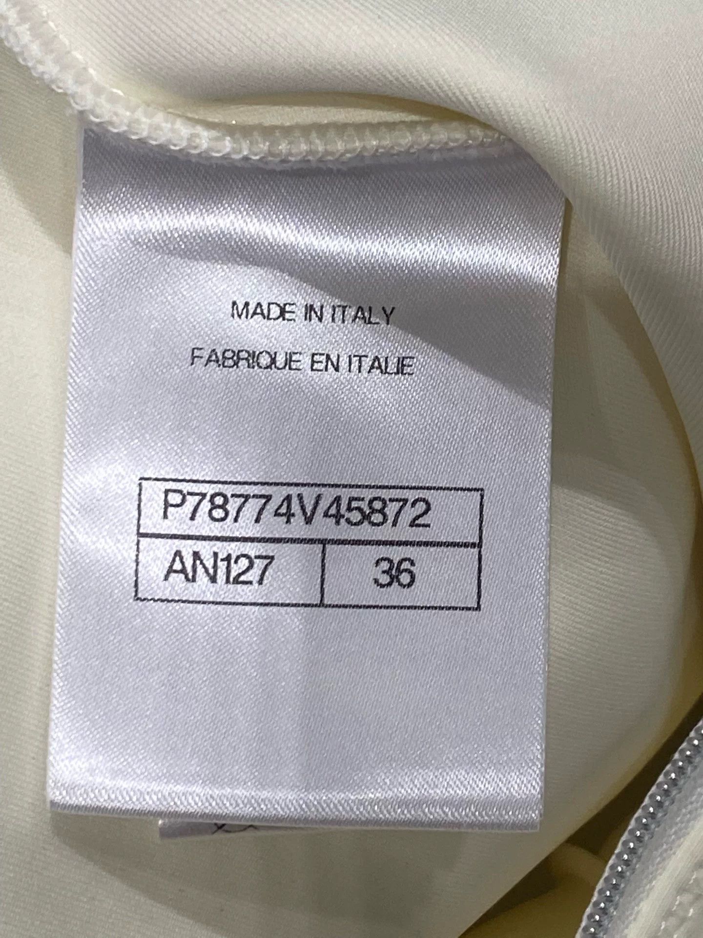 Chanel Chanel White Bow Swimsuit FR36 Size US 36 / EU 52 - 4 Thumbnail