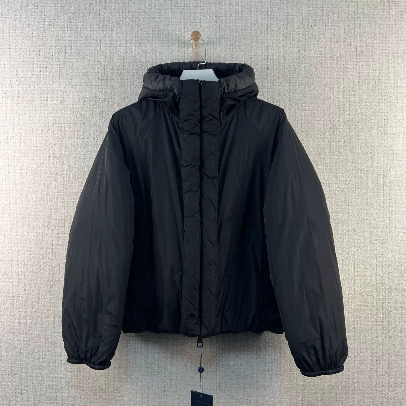 Louis Vuitton Louis Vuitton Monogram Embossed Down Jacket Size US M / EU 48-50 / 2 - 3 Thumbnail
