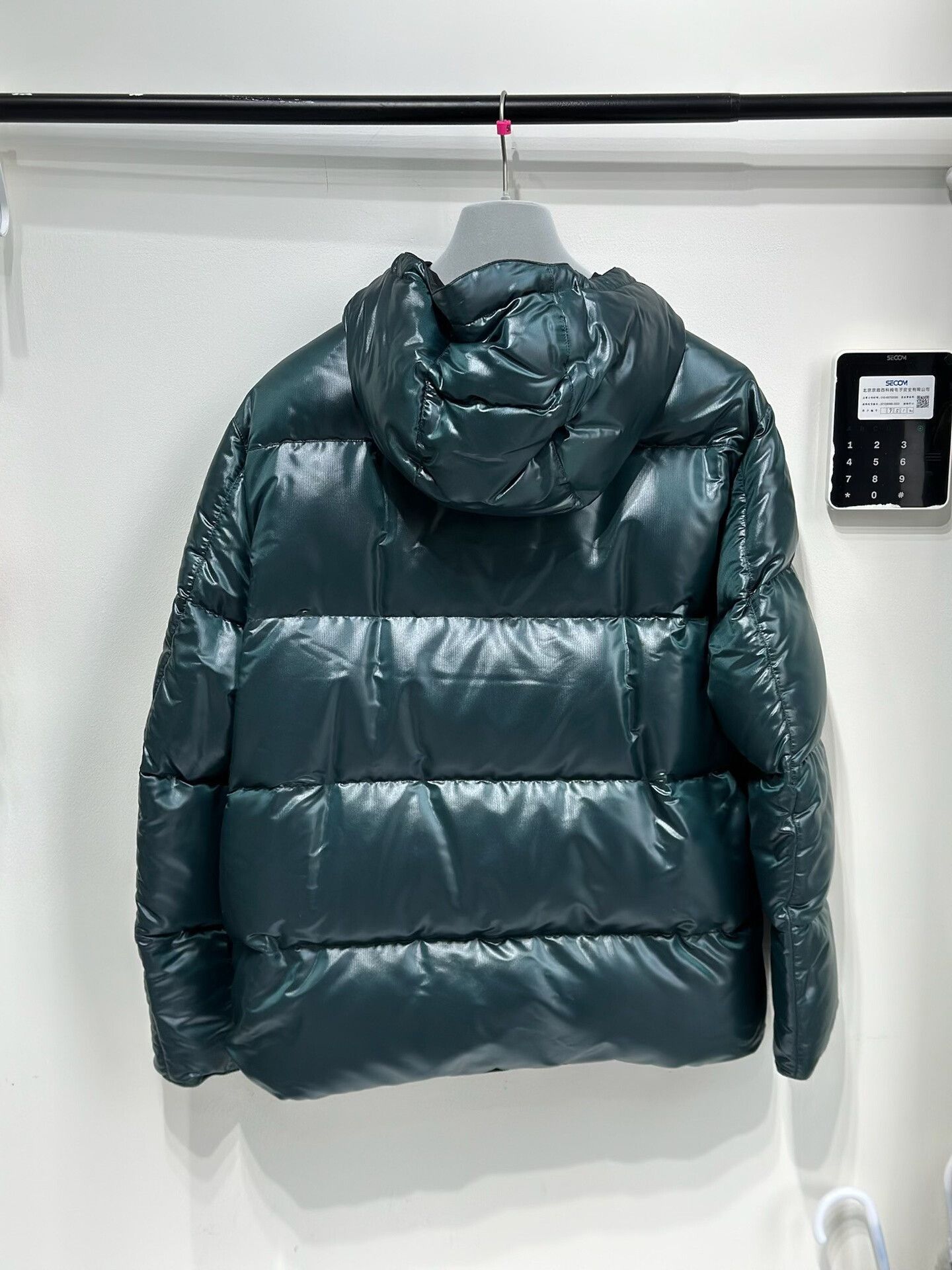 Hermes hermes men's down jacket 50 size new Size US L / EU 52-54 / 3 - 2 Thumbnail