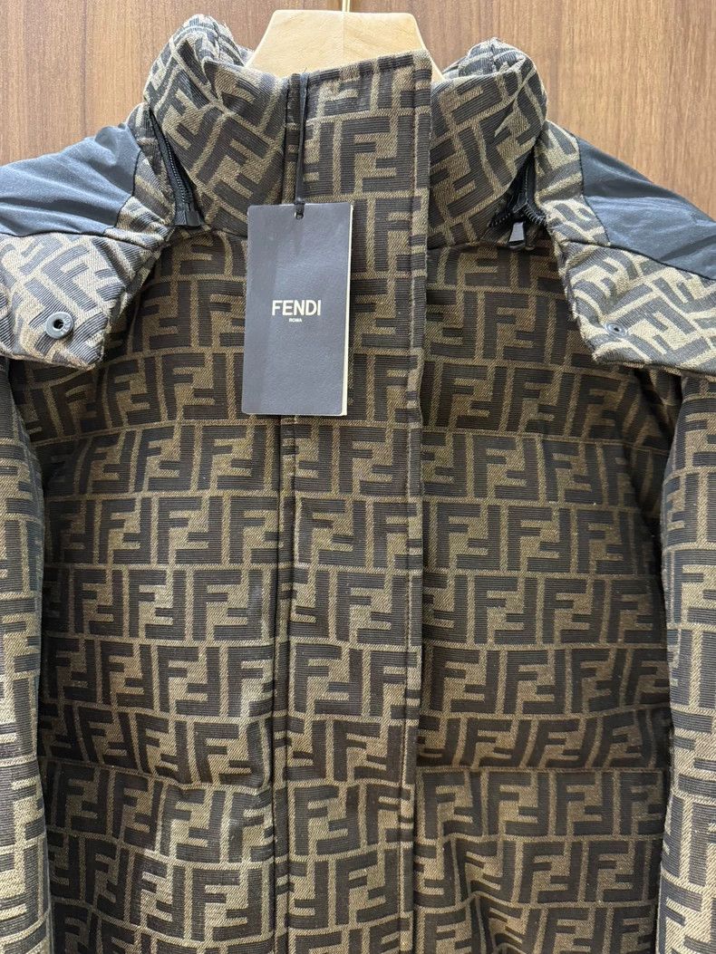 Fendi FENDI Brown Logo Hooded Down Jacket Size US S / EU 44-46 / 1 - 3 Thumbnail