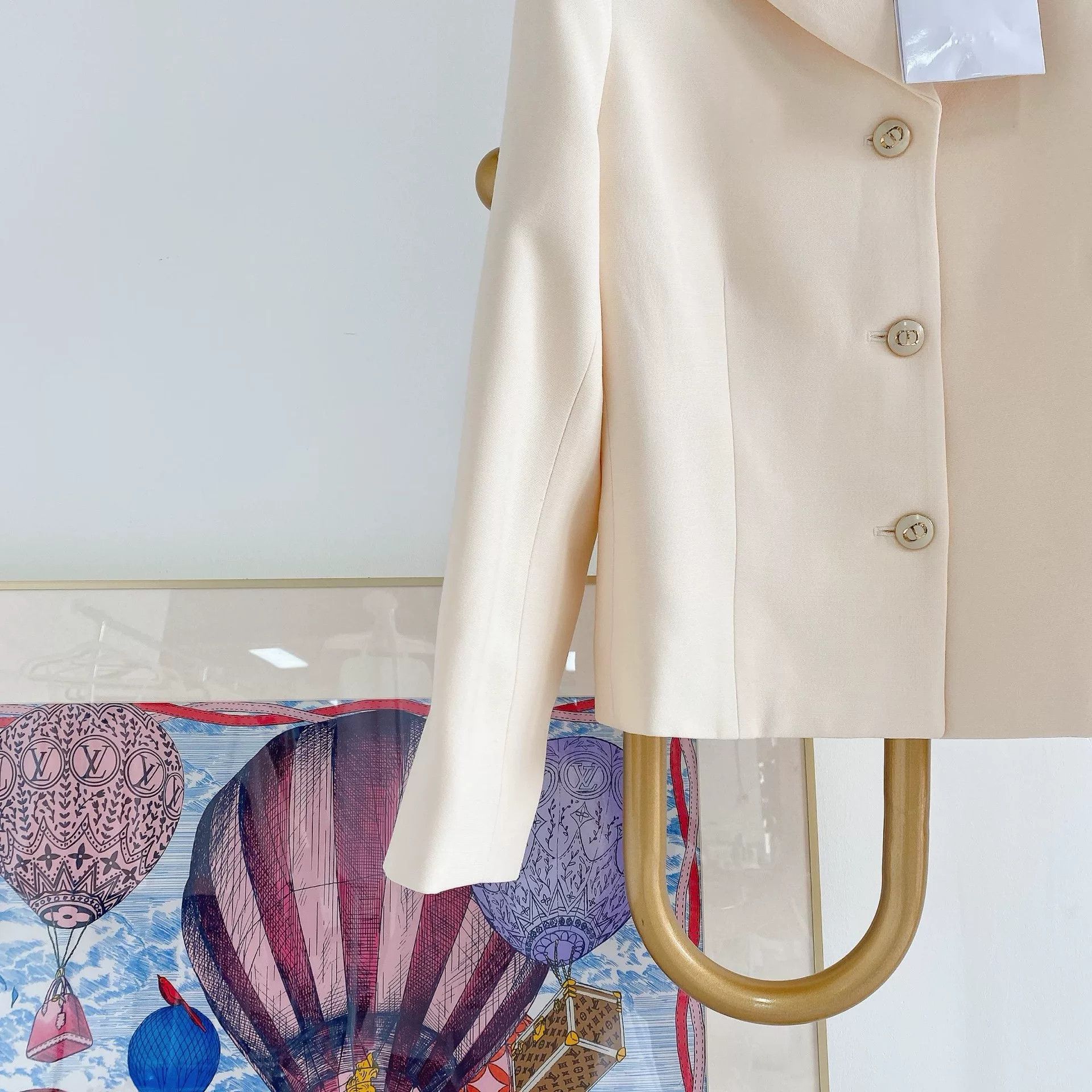 Dior Dior White Blazer F38 New With Tags Size US M / EU 48-50 / 2 - 4 Thumbnail